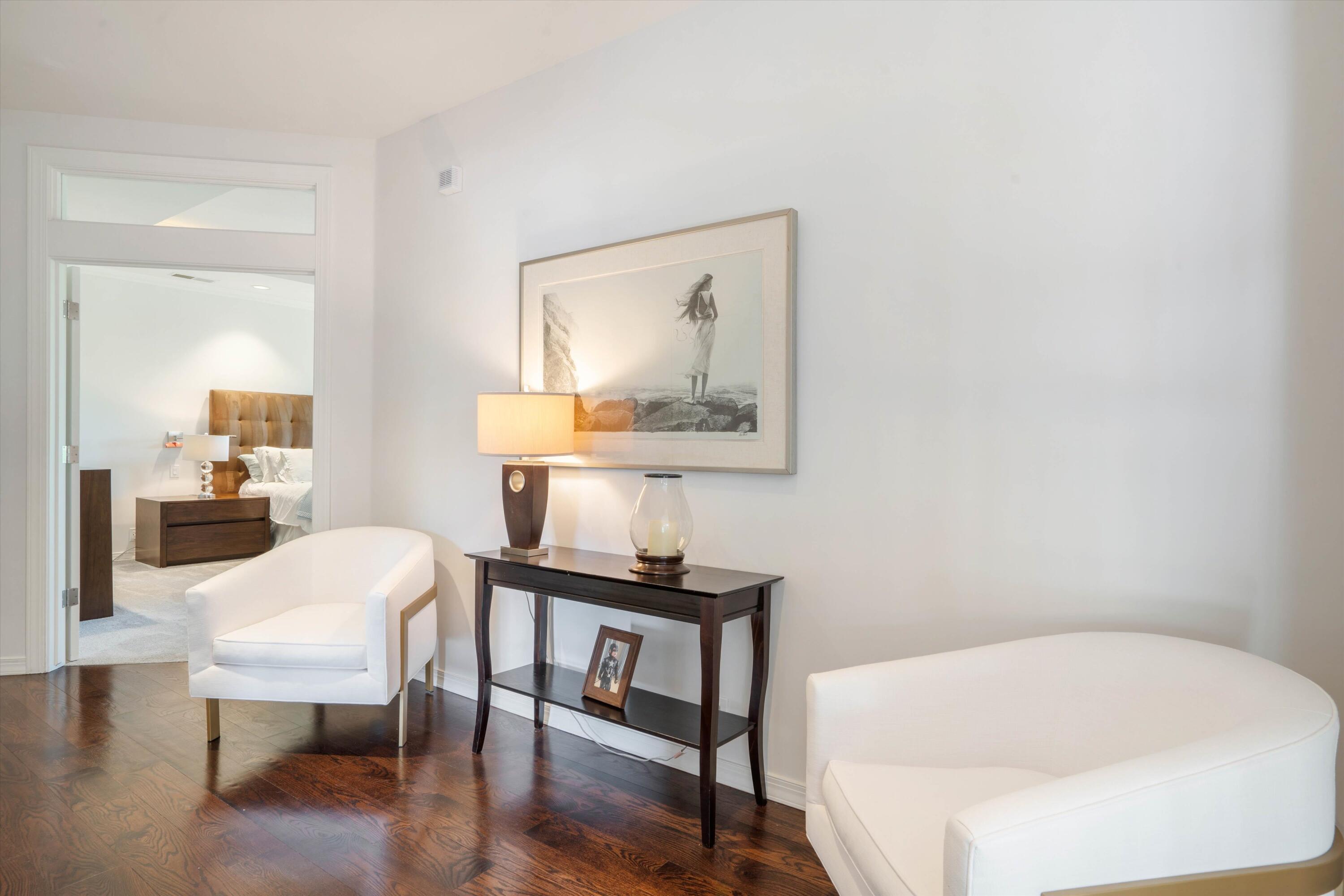 11119 Inverness Court NE