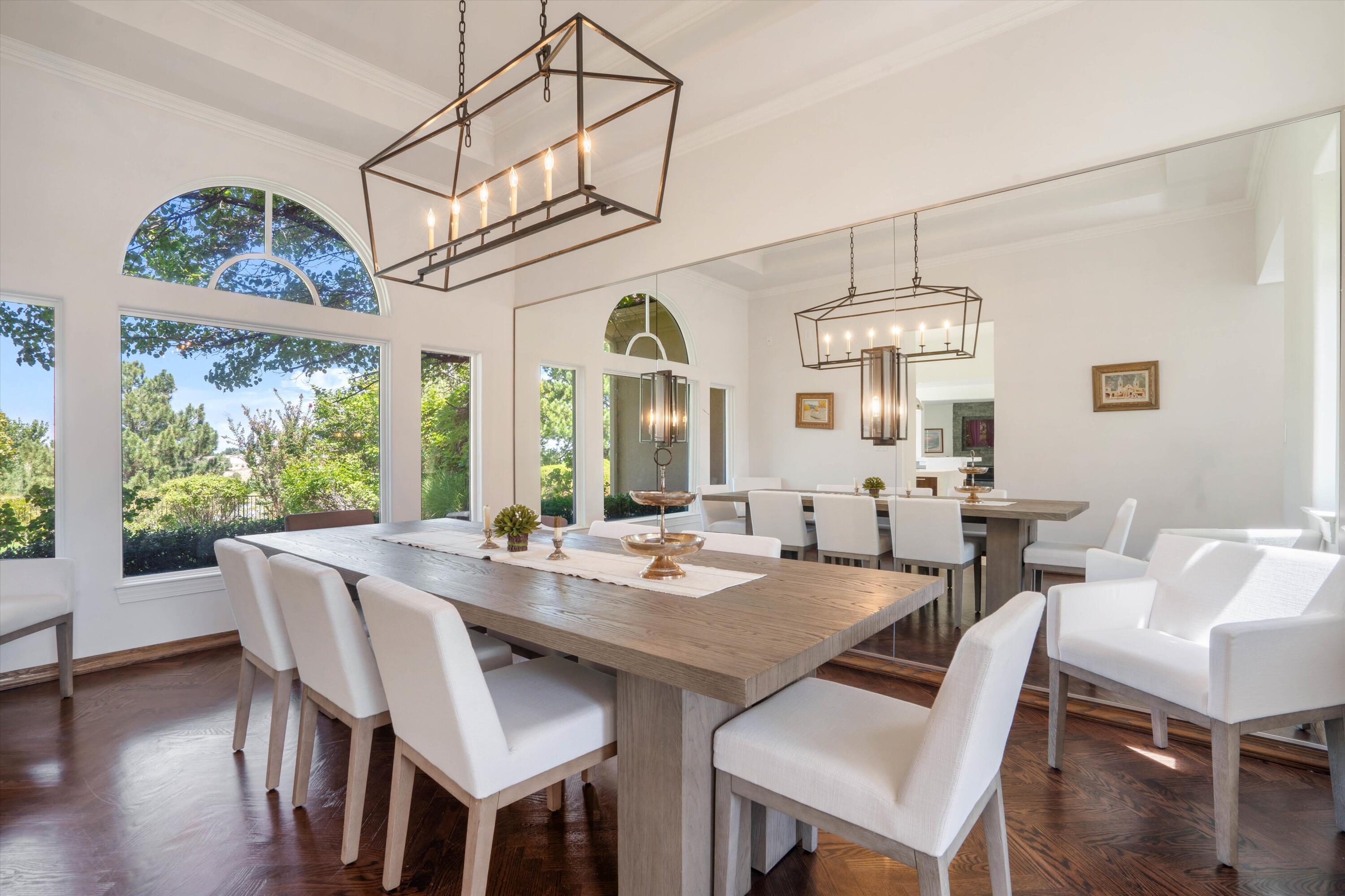 11119 Inverness Court NE