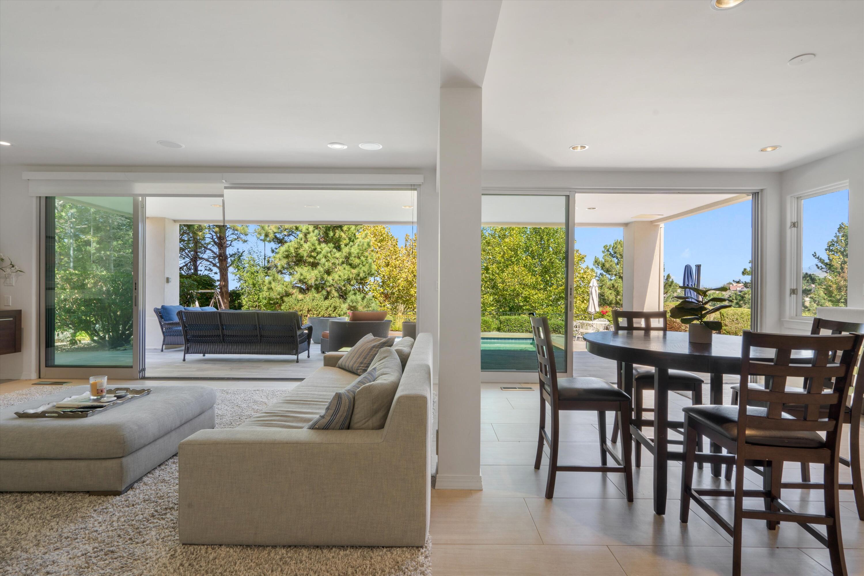 11119 Inverness Court NE