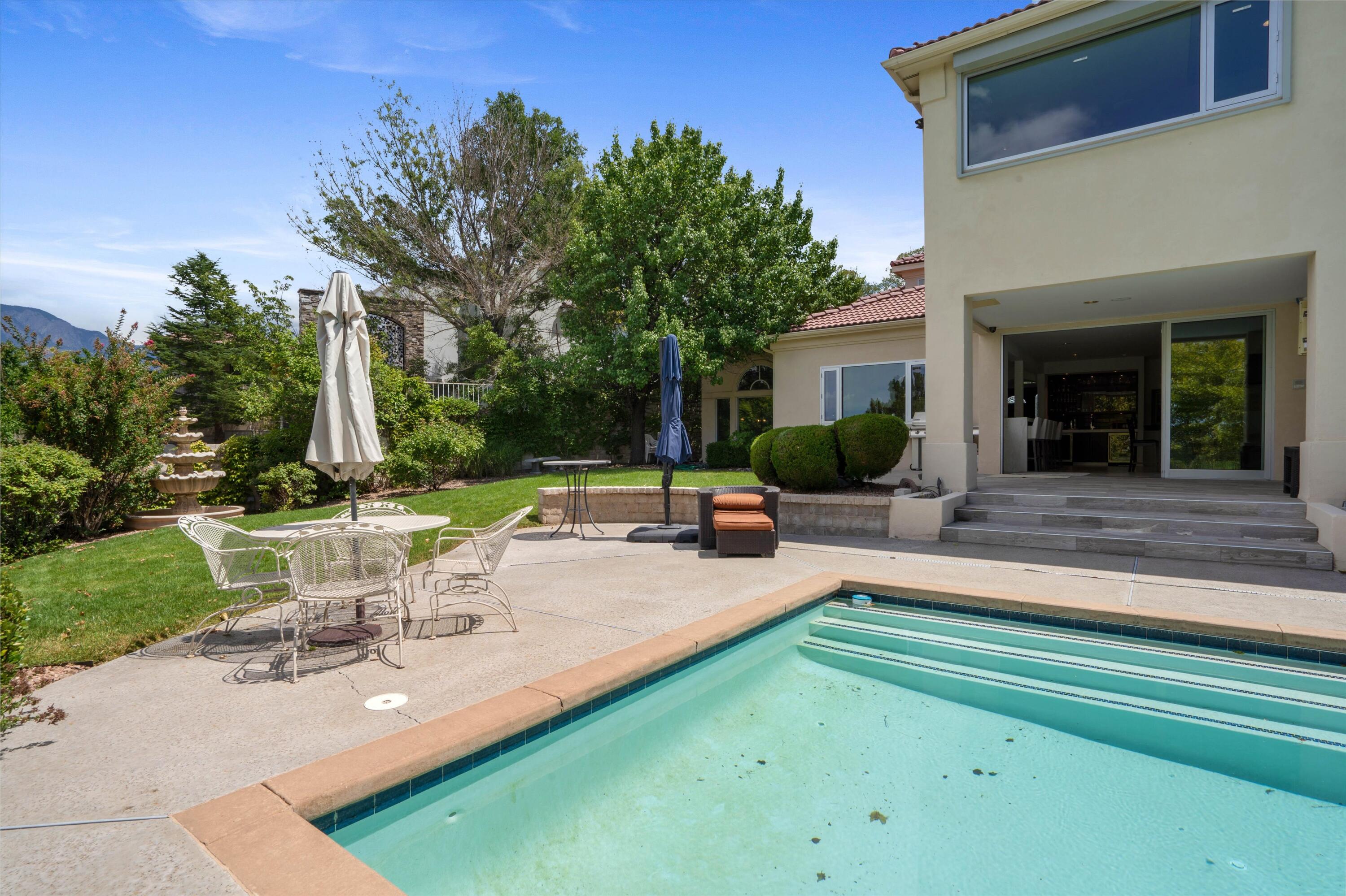 11119 Inverness Court NE