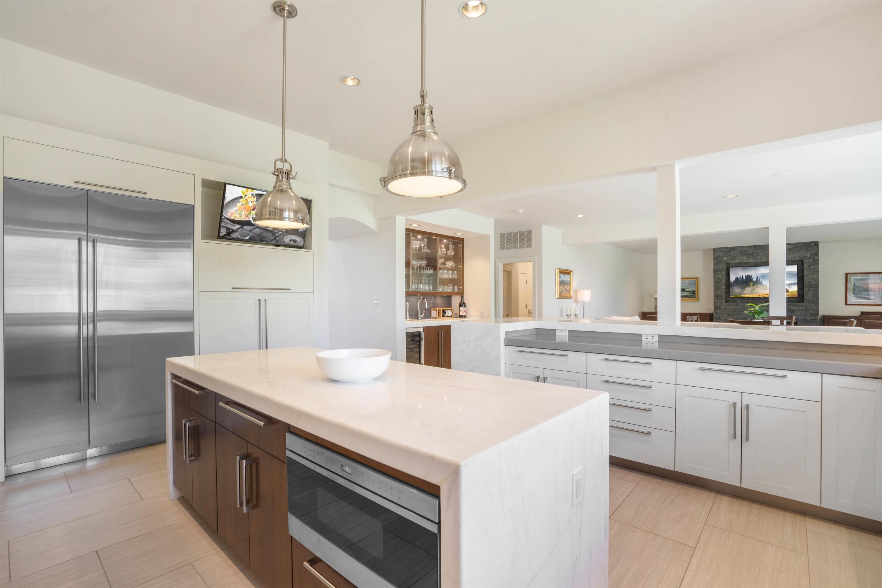 11119 Inverness Court NE