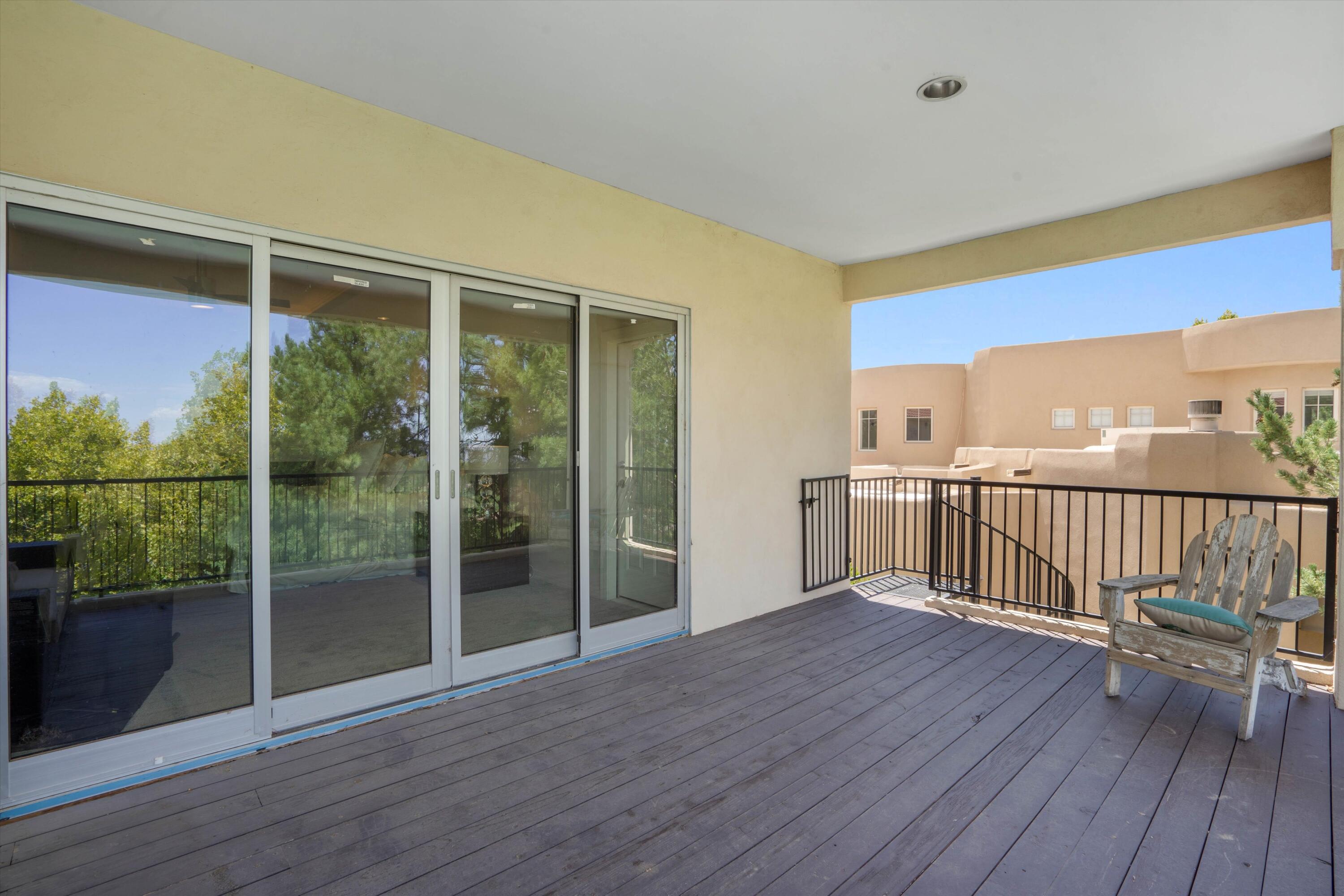 11119 Inverness Court NE