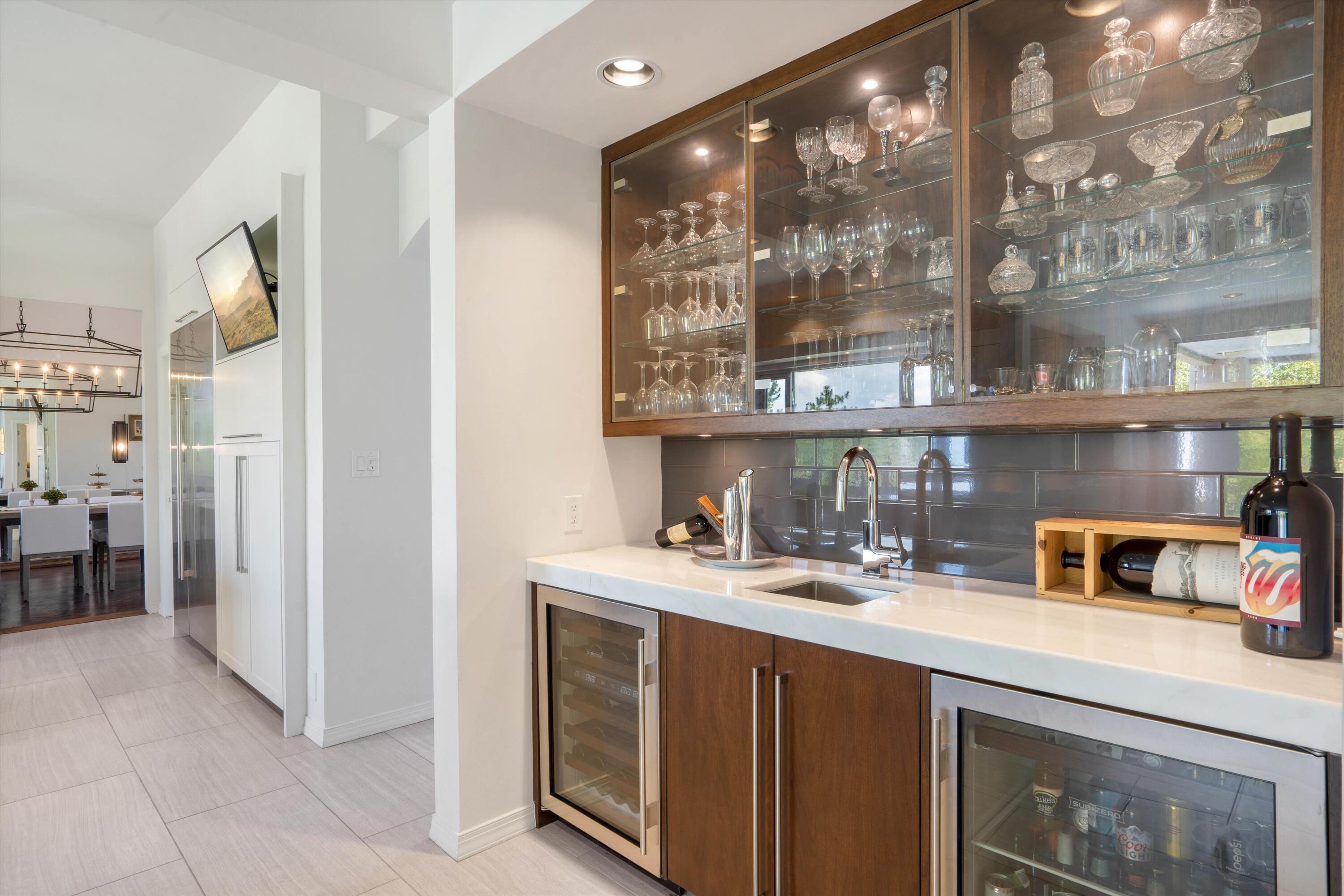 11119 Inverness Court NE