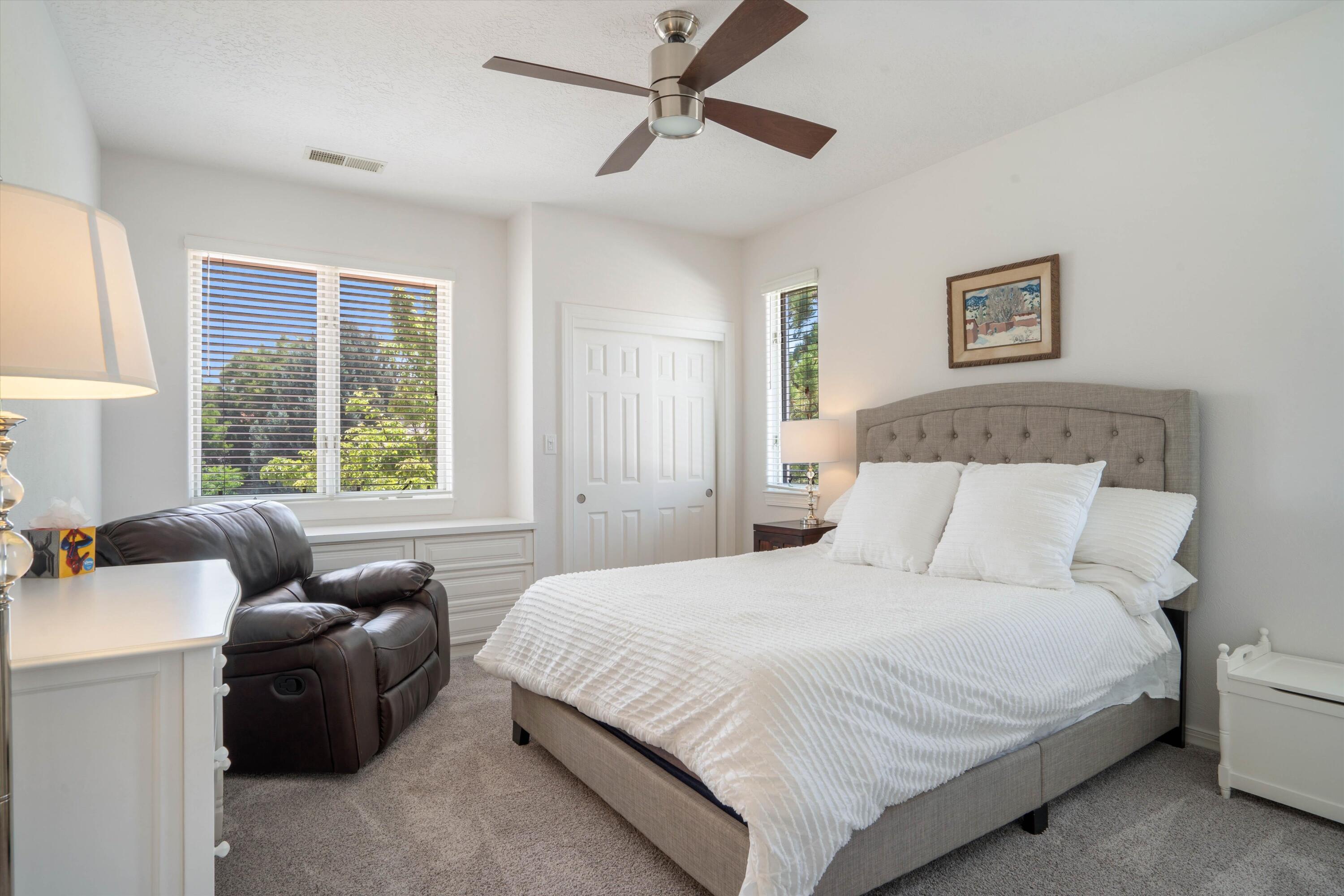 11119 Inverness Court NE