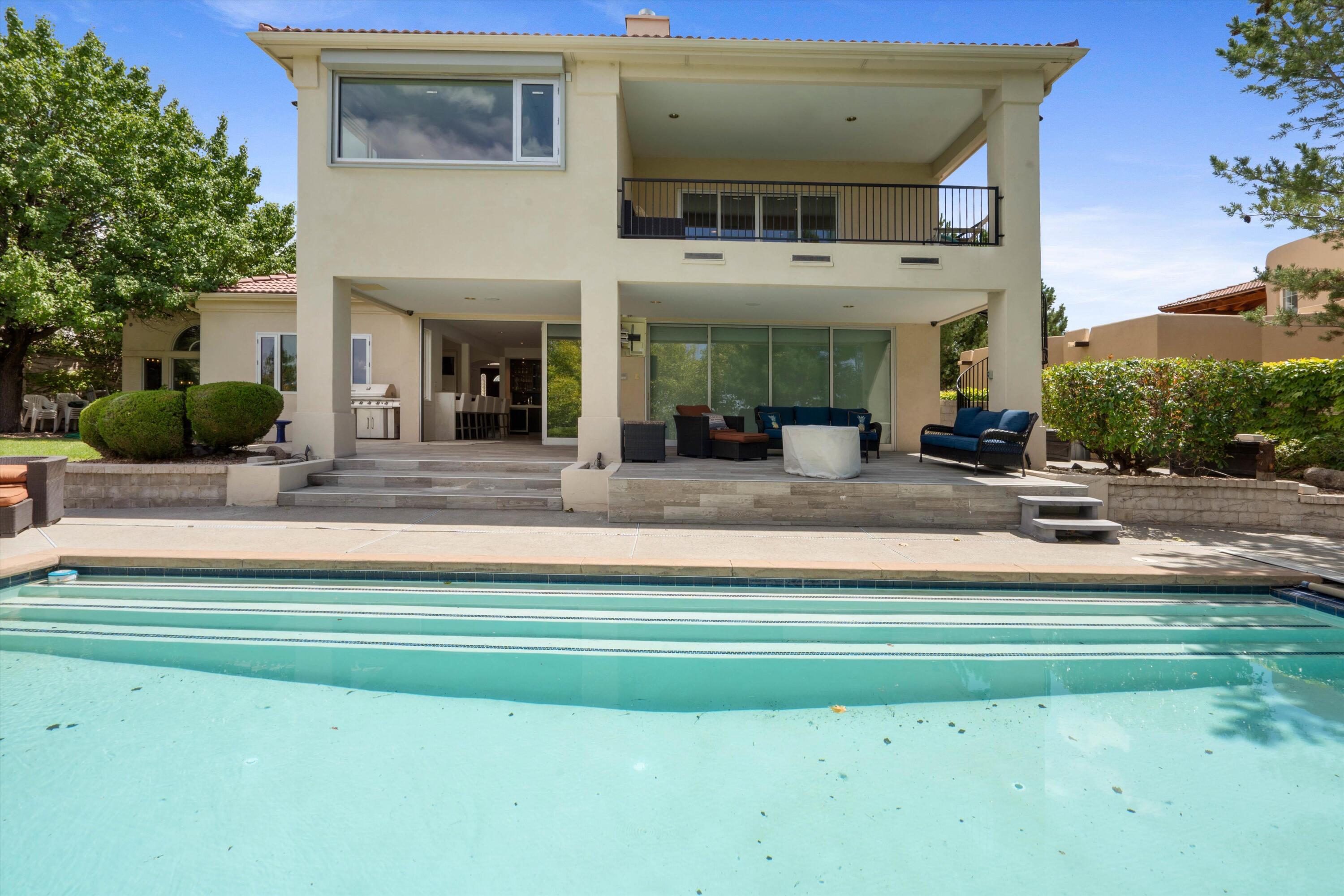 11119 Inverness Court NE