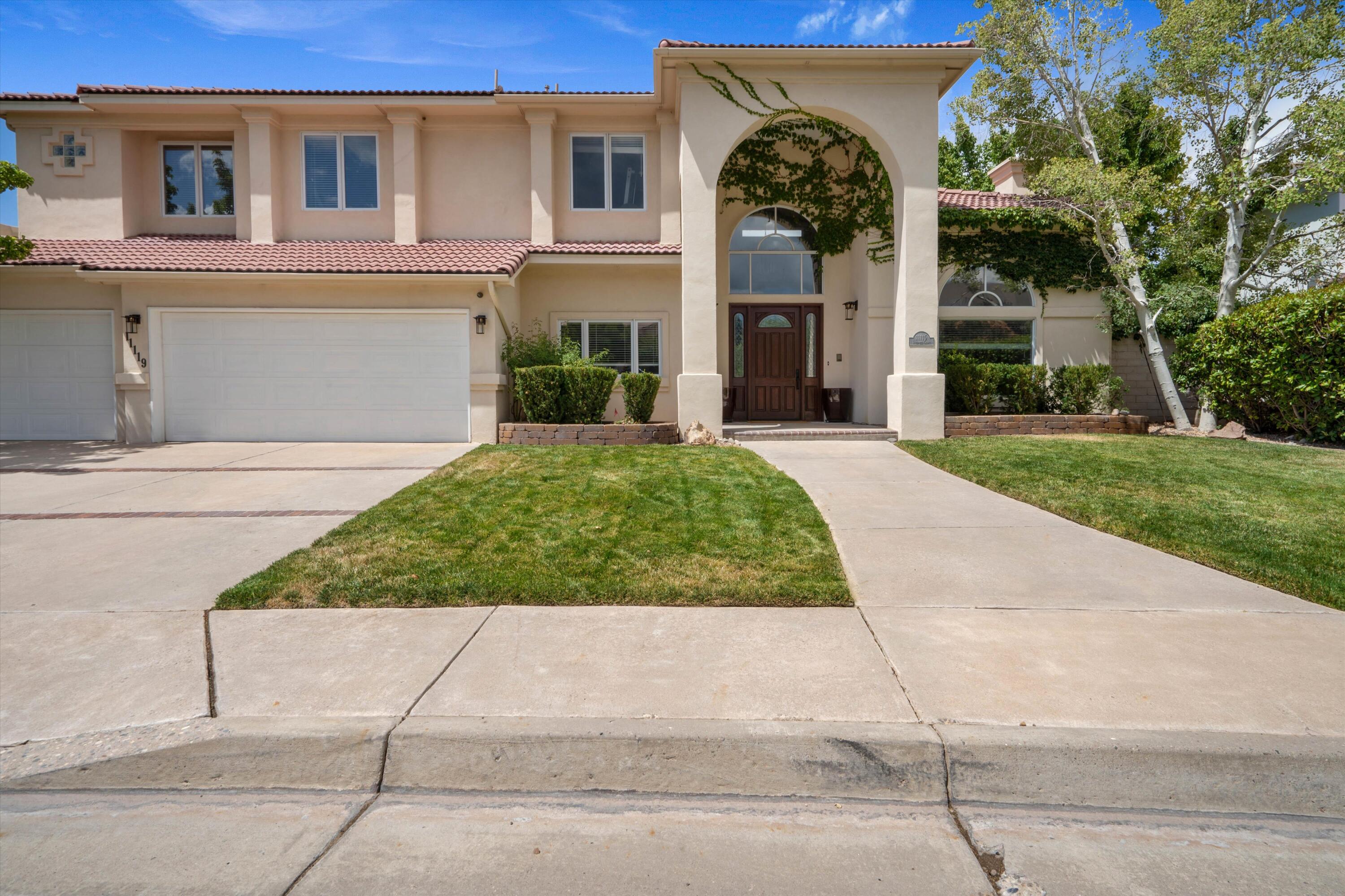 11119 Inverness Court NE