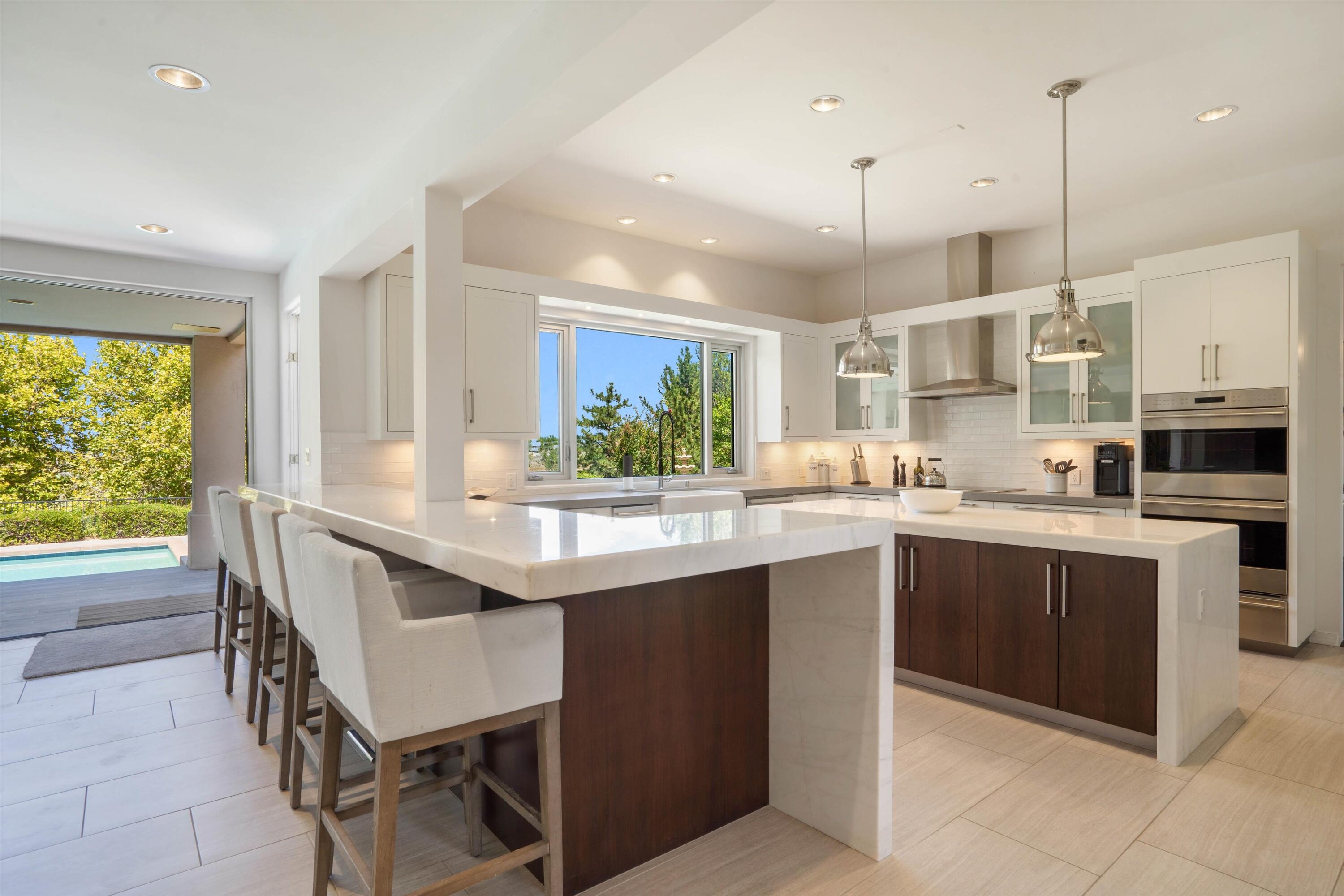 11119 Inverness Court NE