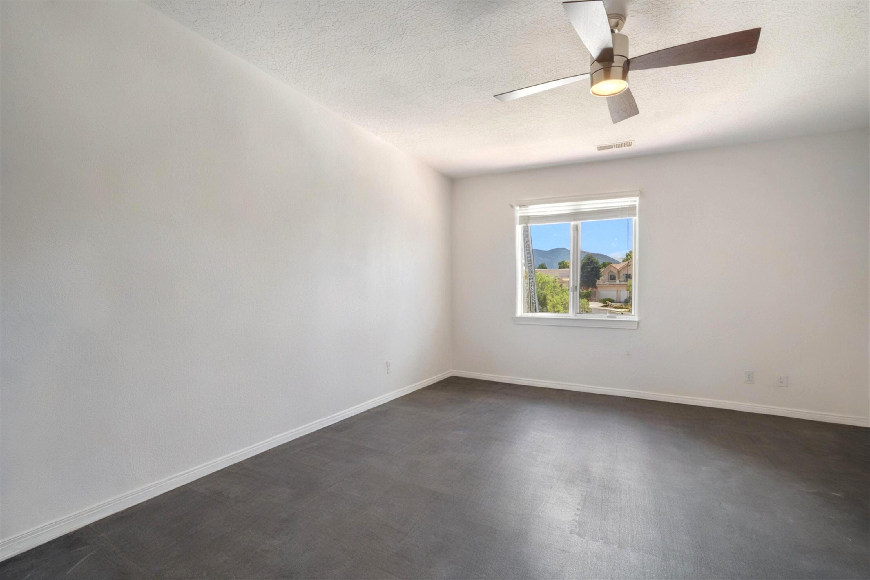 11119 Inverness Court NE