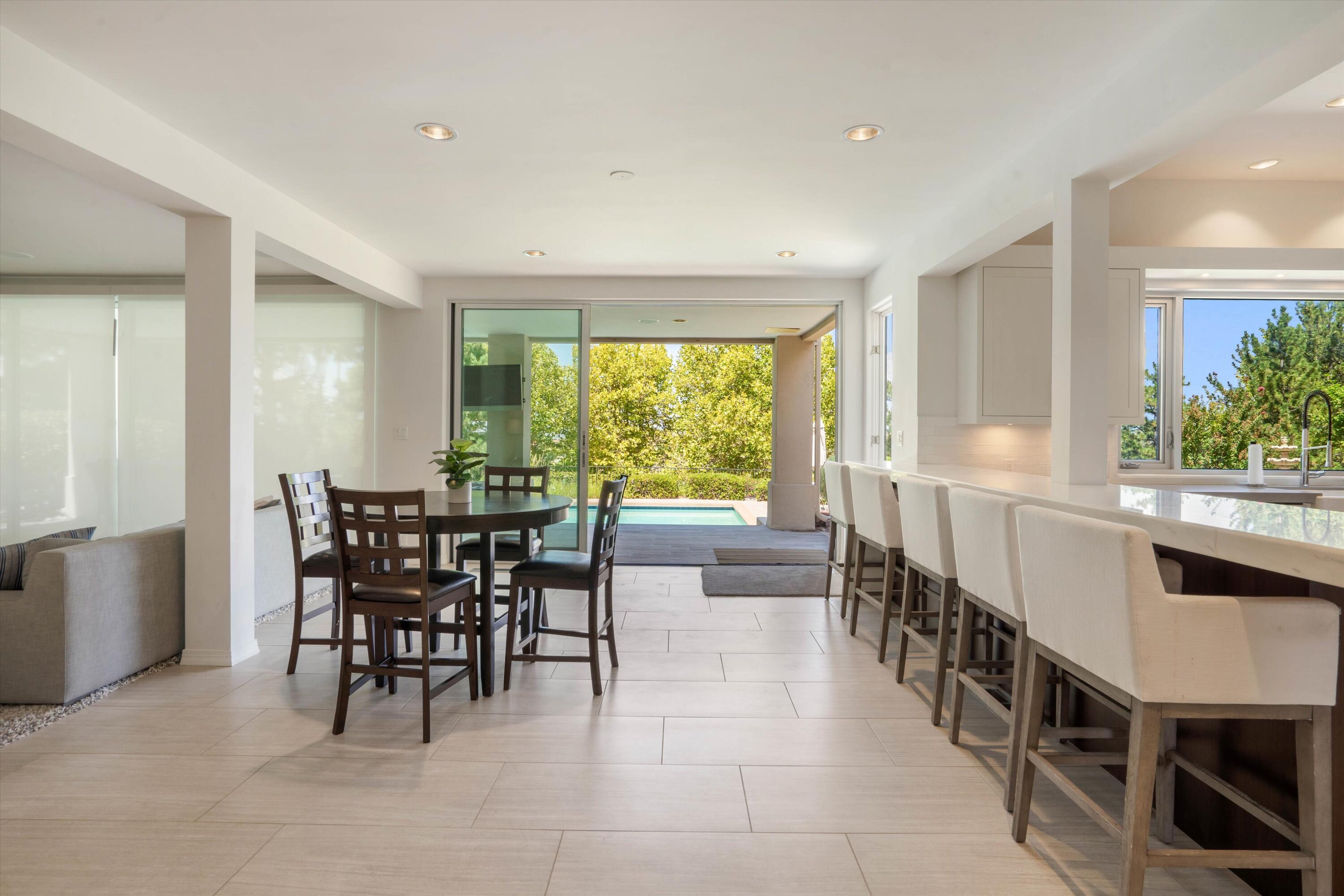 11119 Inverness Court NE