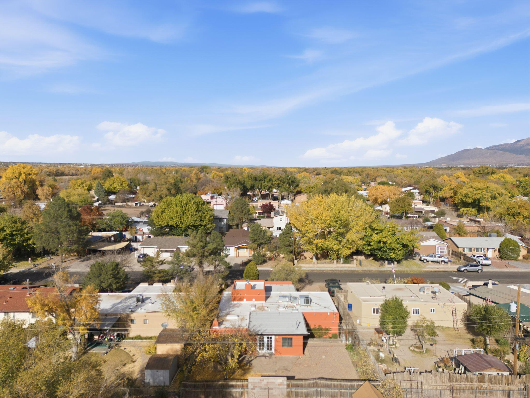 2634 Oro Vista Road NW