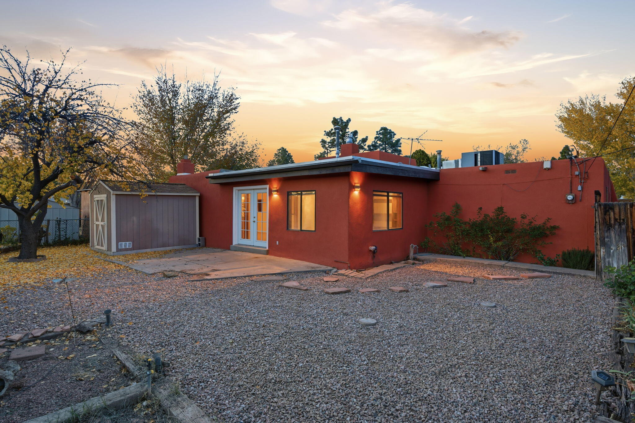 2634 Oro Vista Road NW