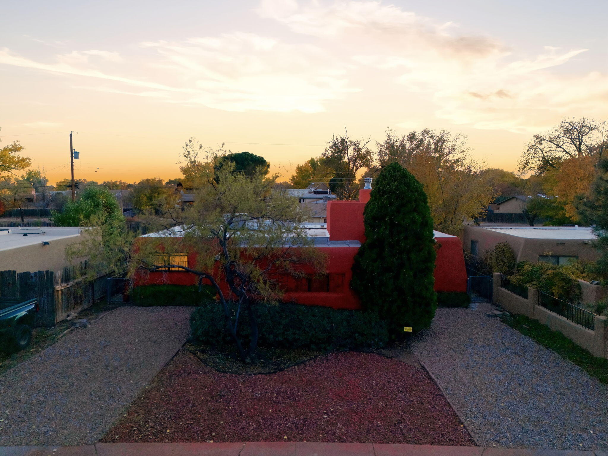 2634 Oro Vista Road NW