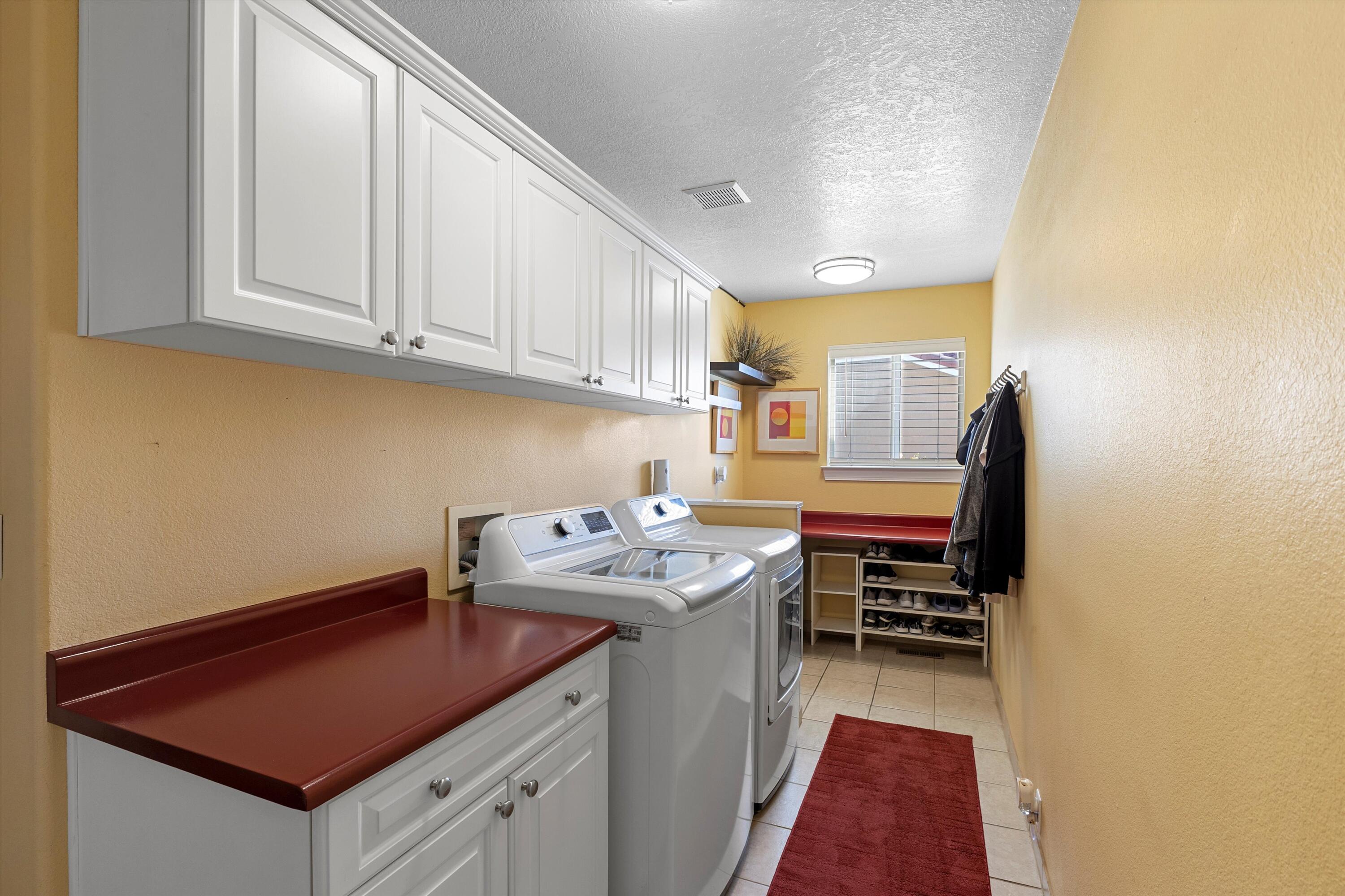 3545 Newcastle Drive SE