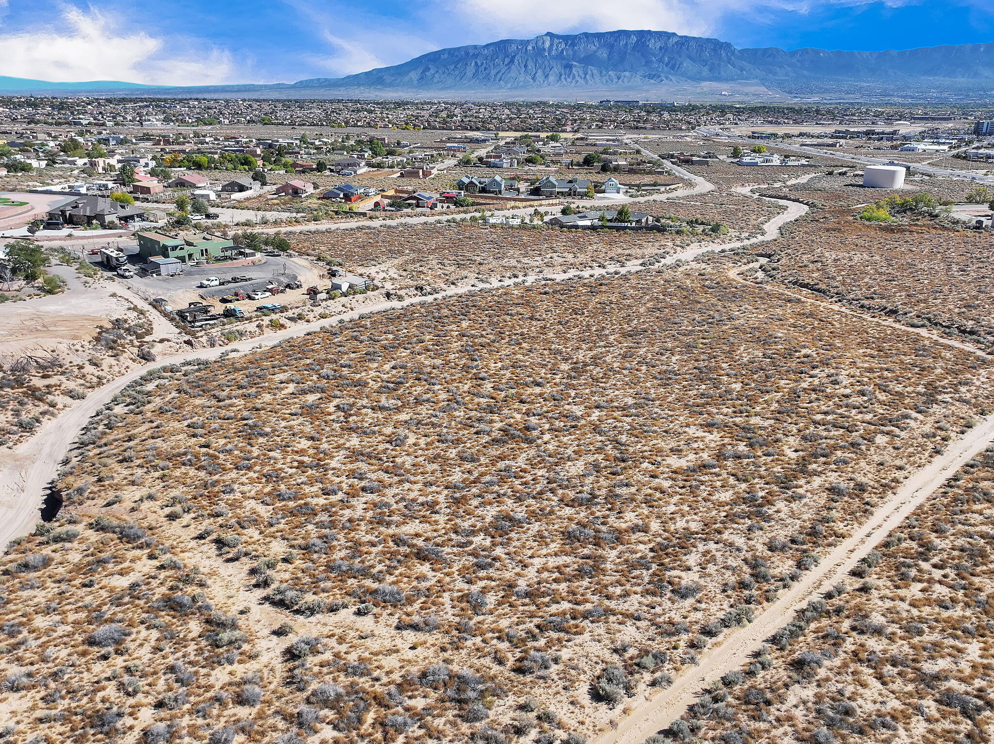 1205 Ventura Road SE