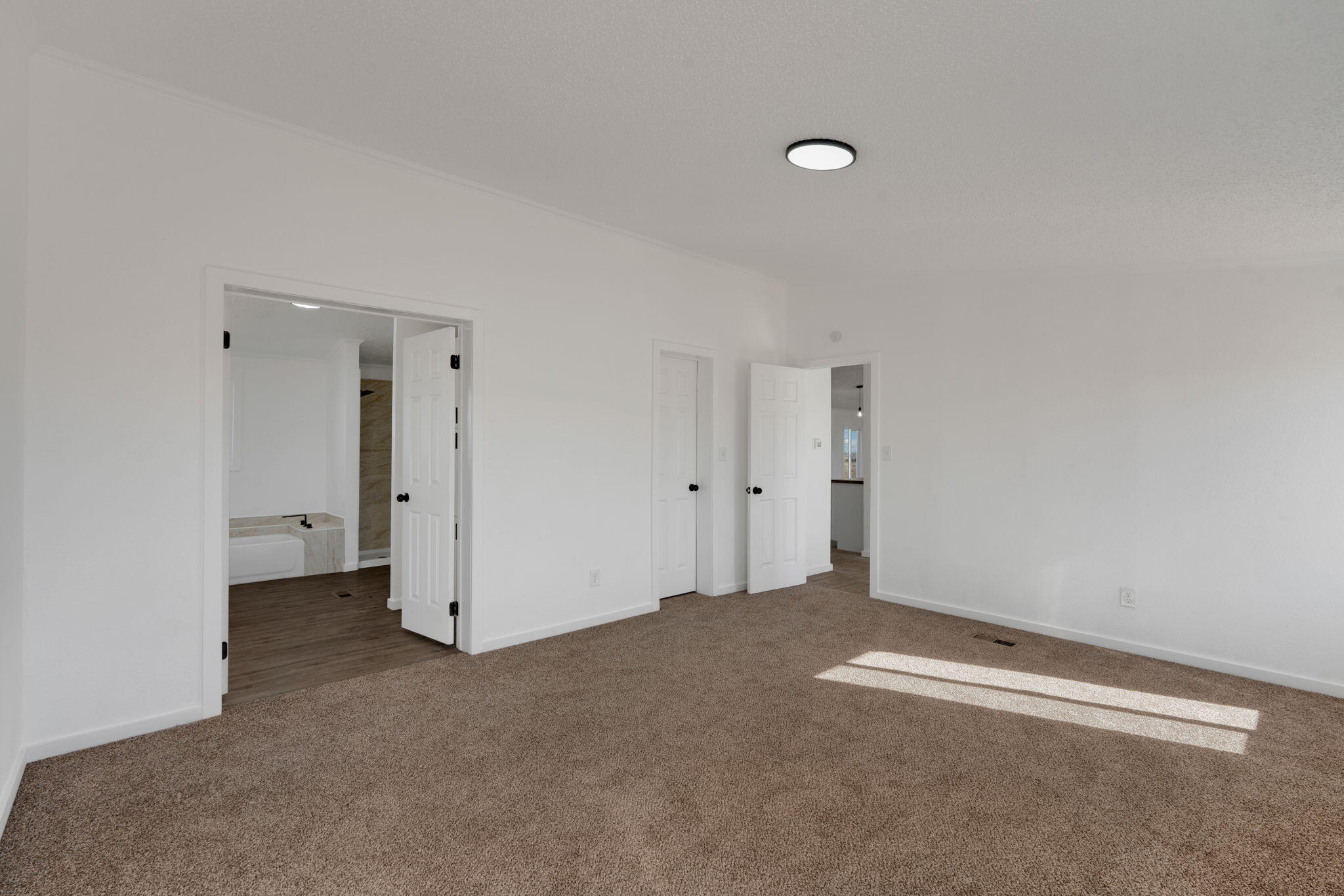 67 Highland Boulevard