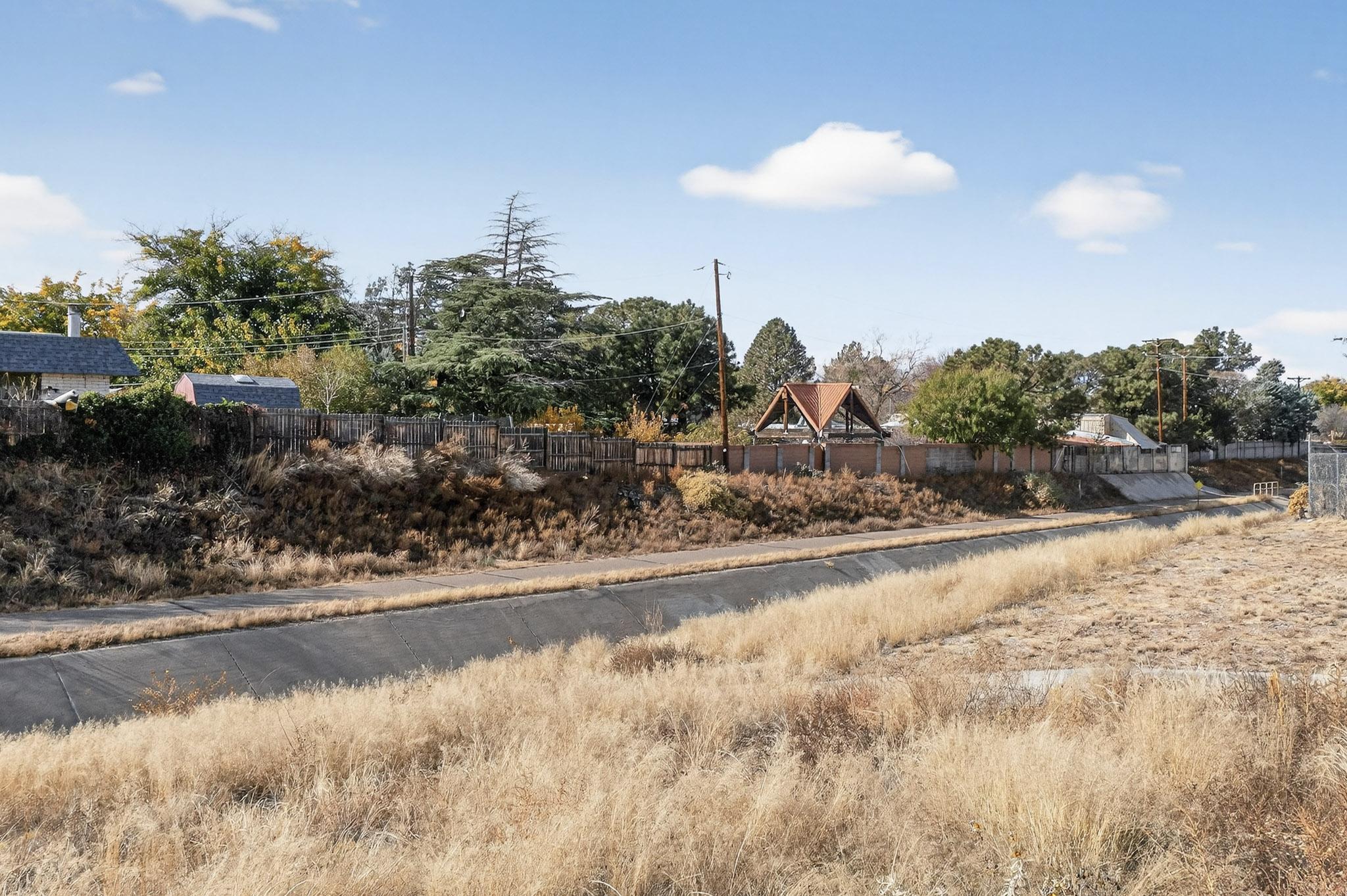 7509 Pennsylvania Lane NE