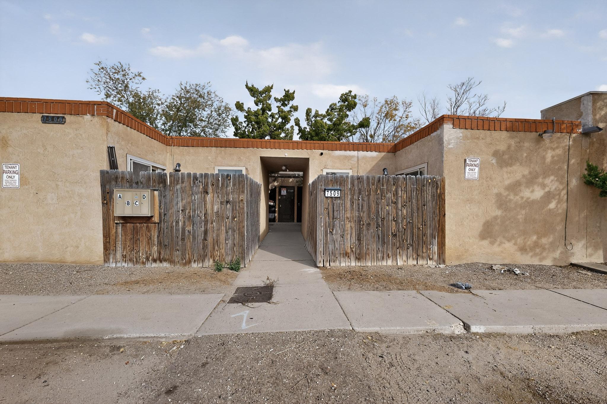 7509 Pennsylvania Lane NE