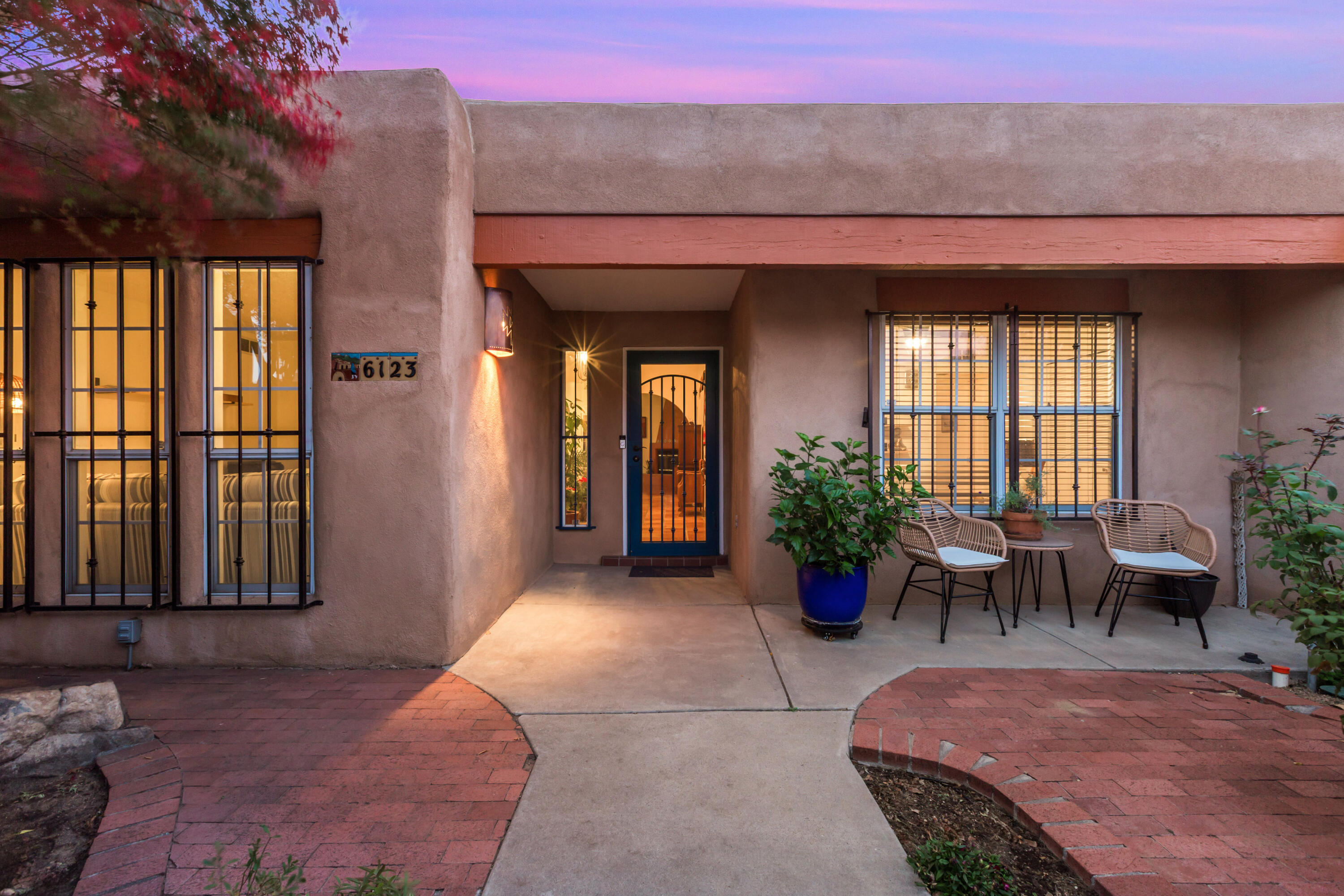 6123 Casa De Vida NE