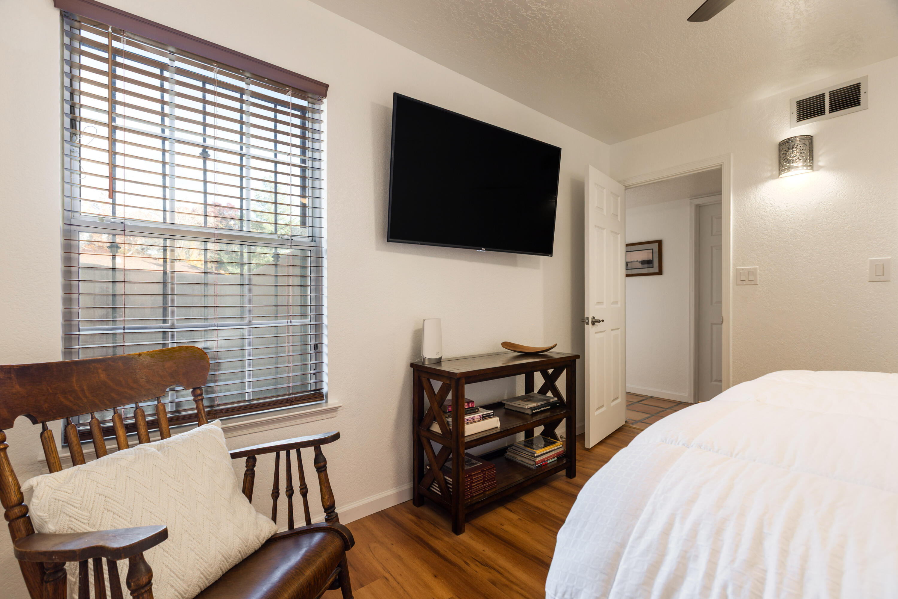 6123 Casa De Vida NE