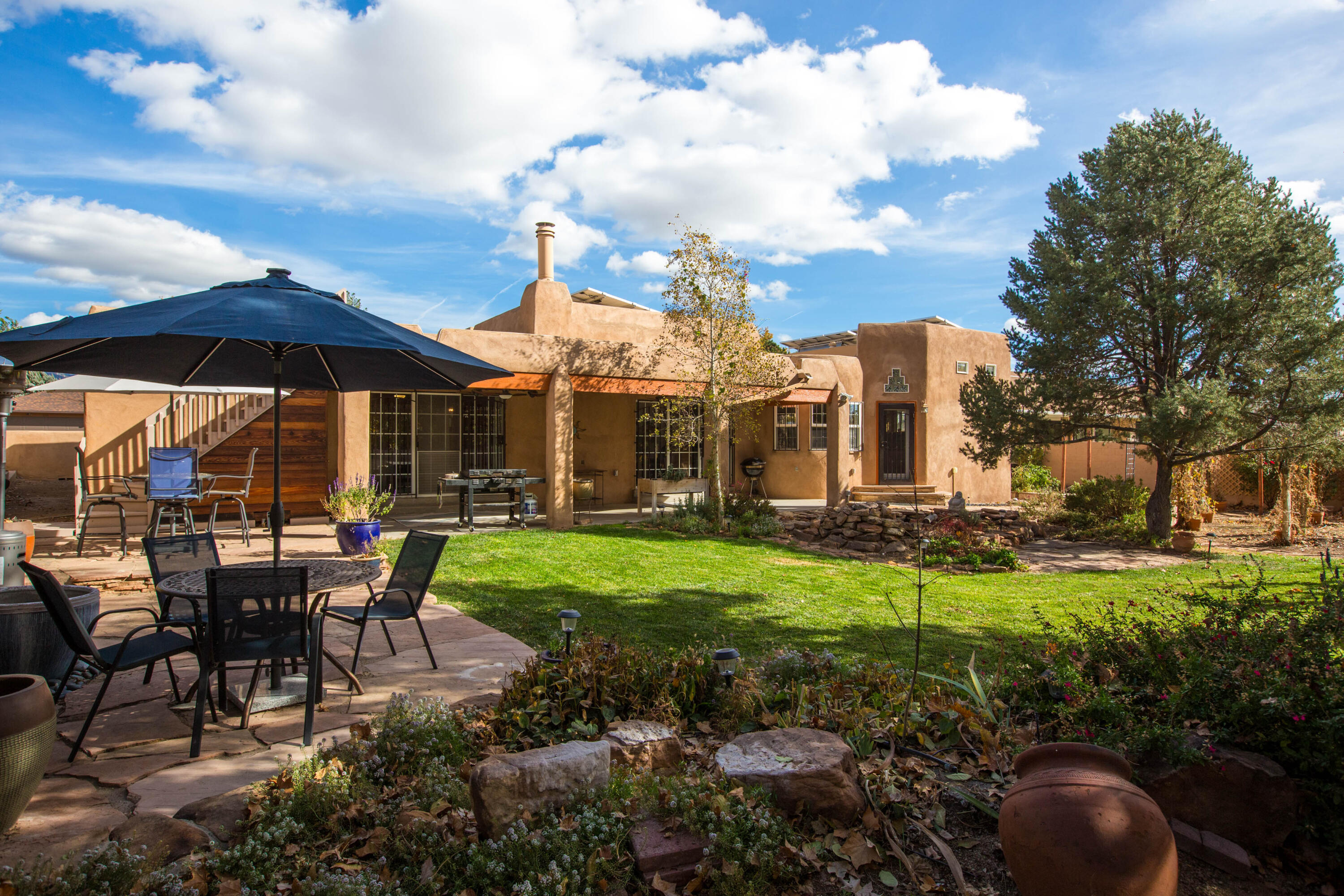 6123 Casa De Vida NE