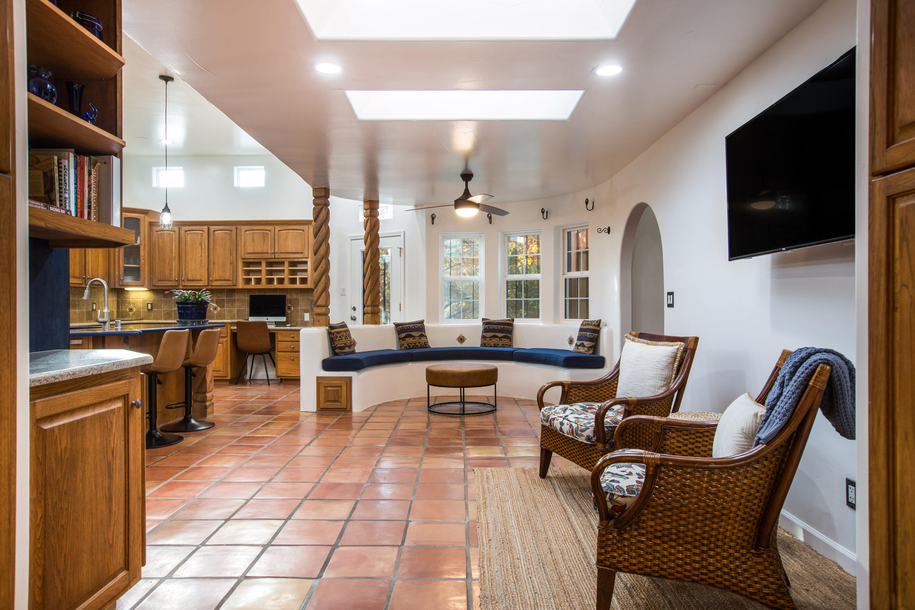 6123 Casa De Vida NE