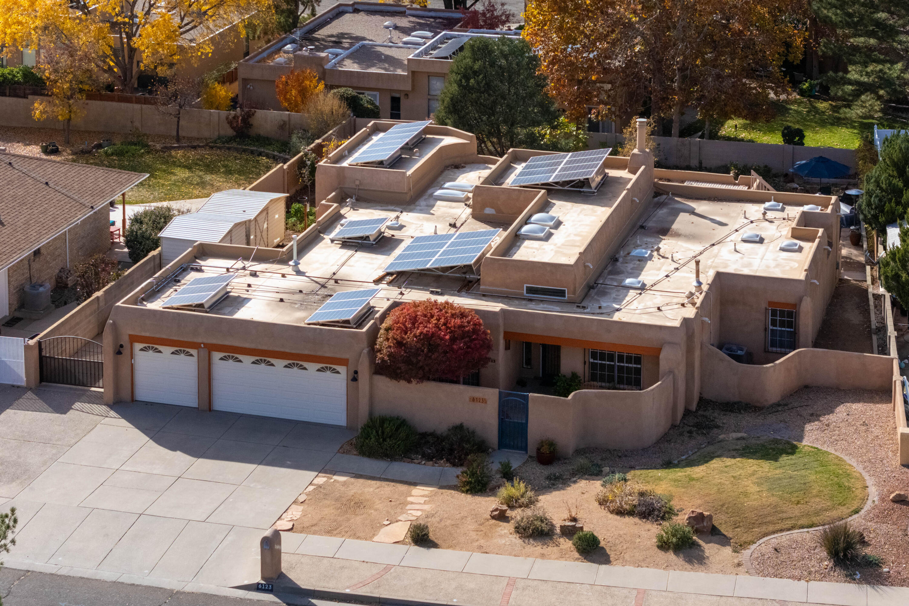 6123 Casa De Vida NE