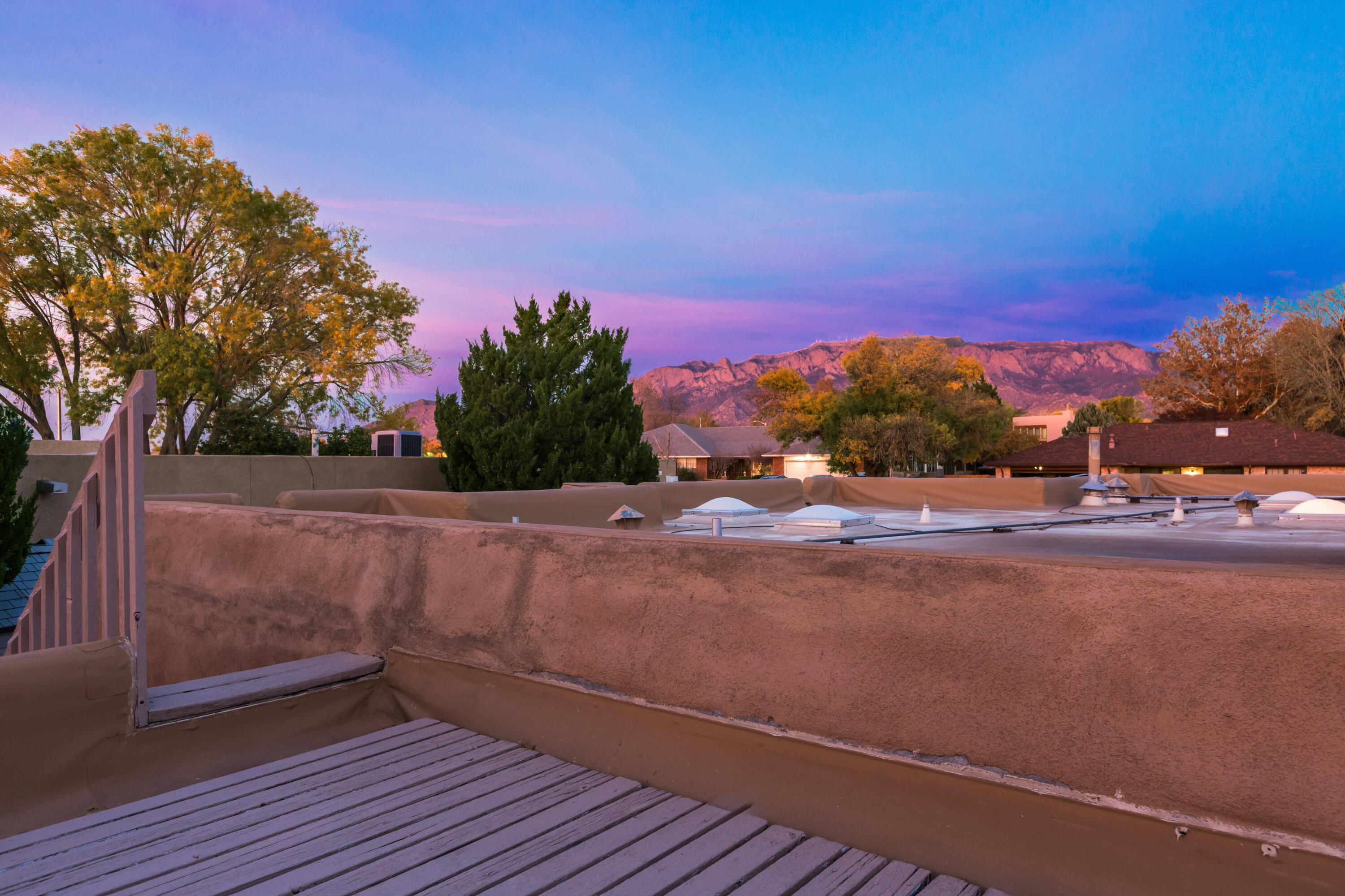 6123 Casa De Vida NE