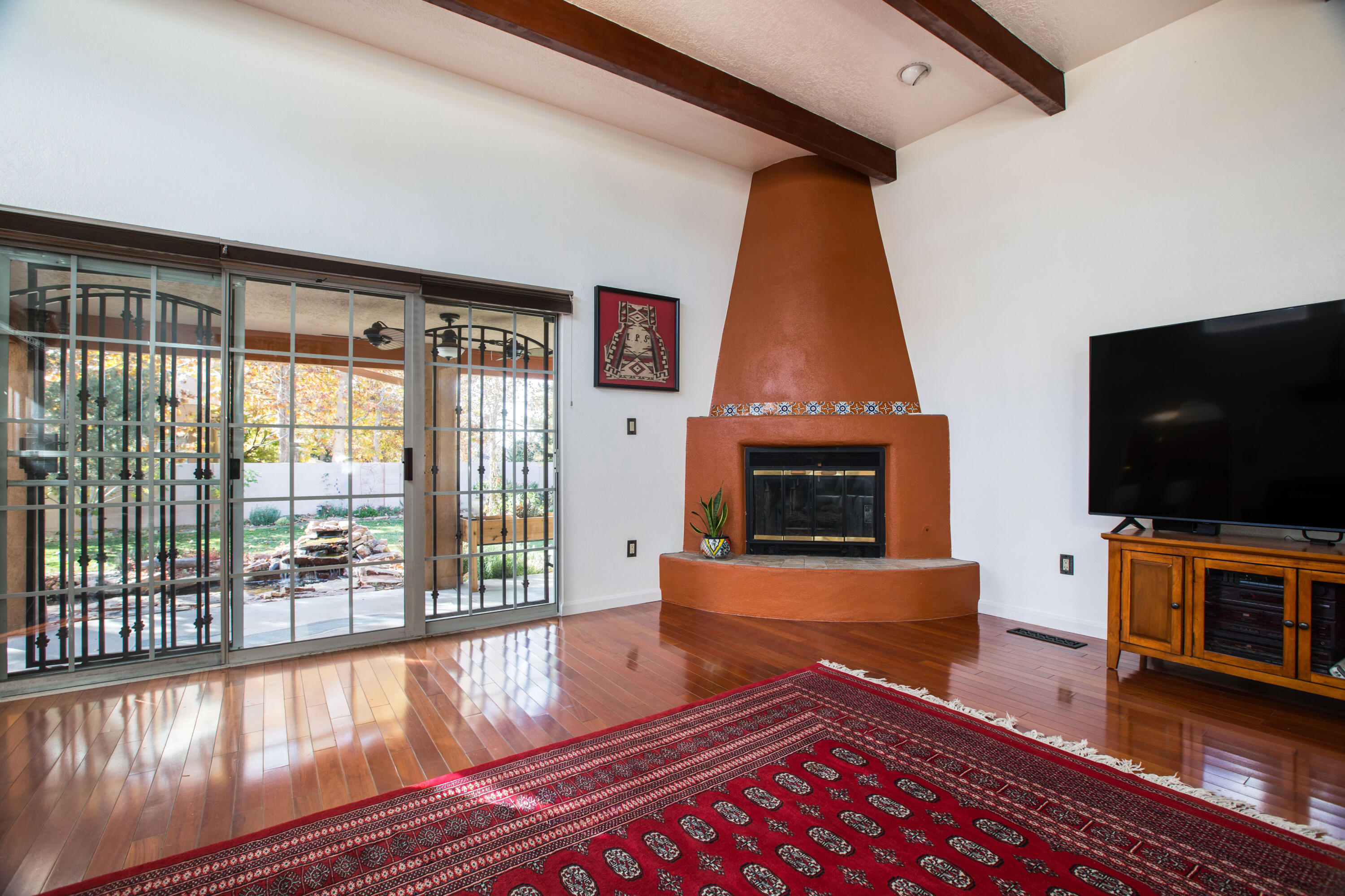 6123 Casa De Vida NE