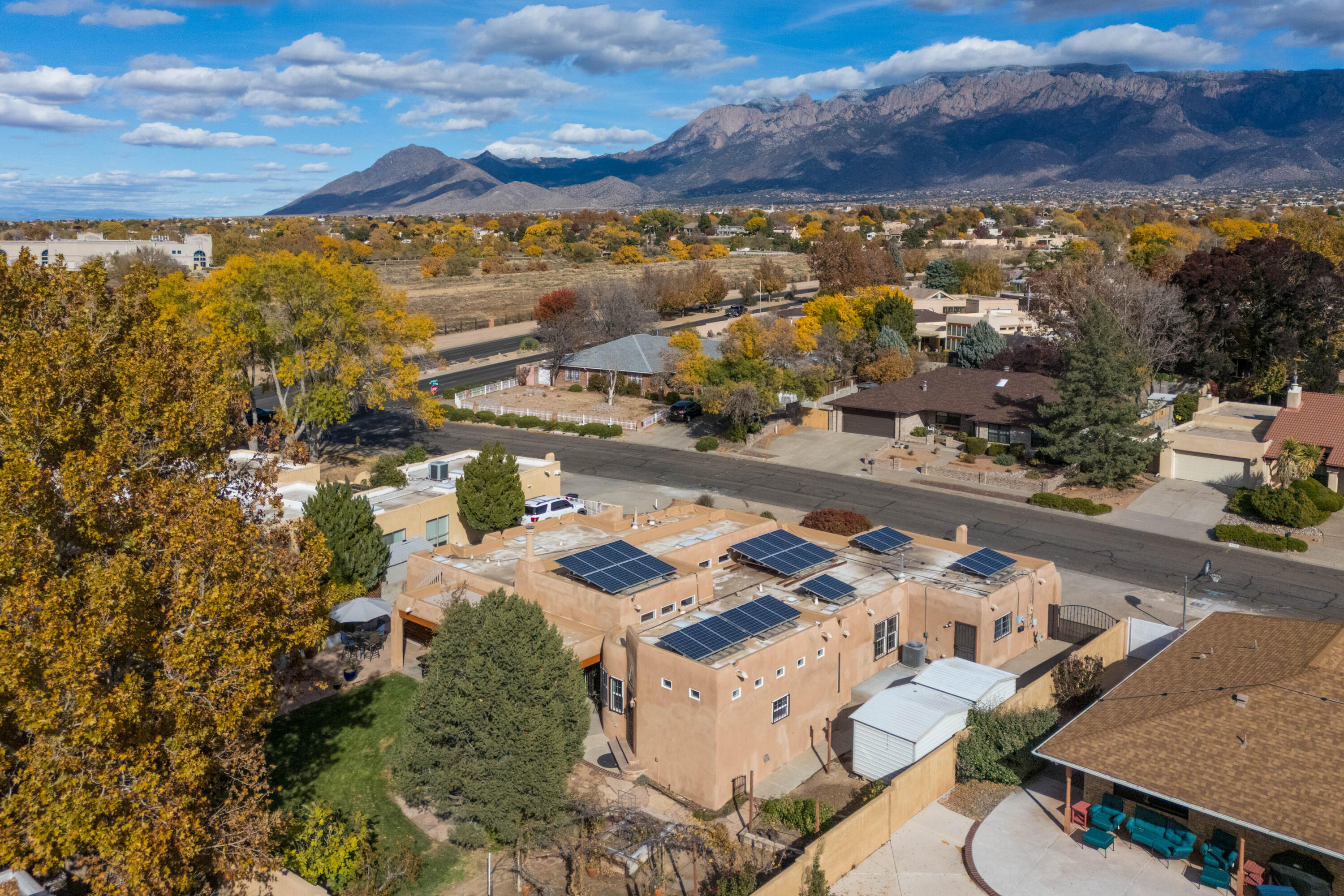 6123 Casa De Vida NE