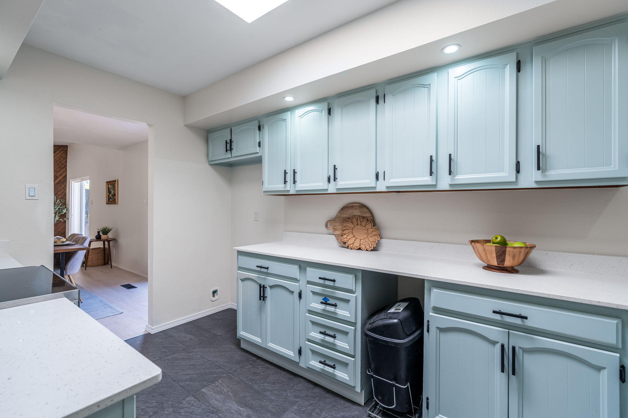 1701 Miracerros Place NE