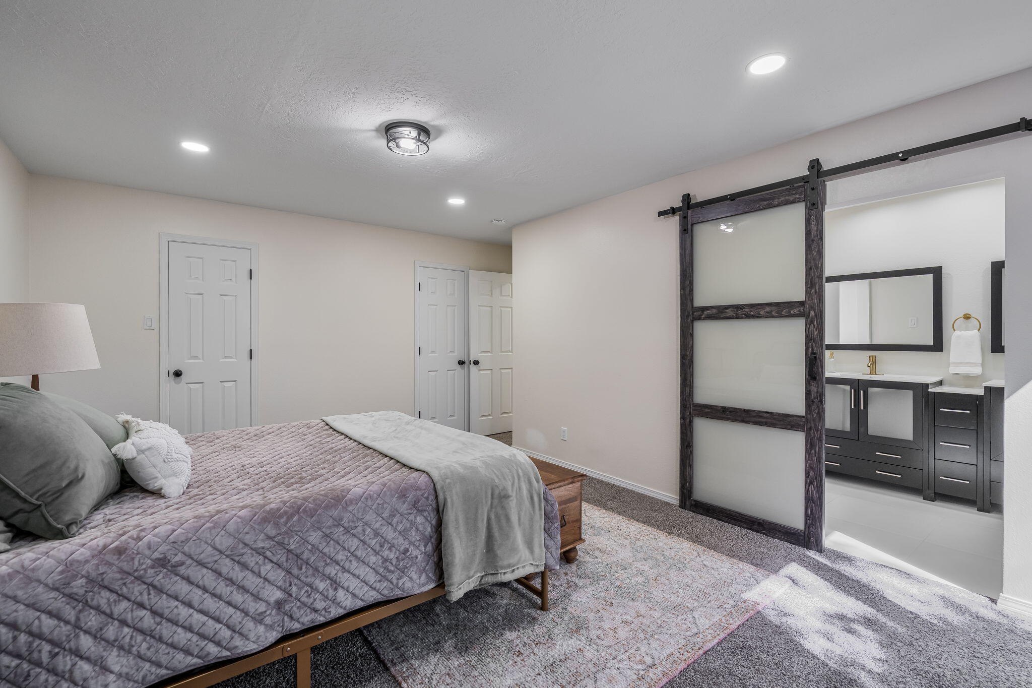 1701 Miracerros Place NE