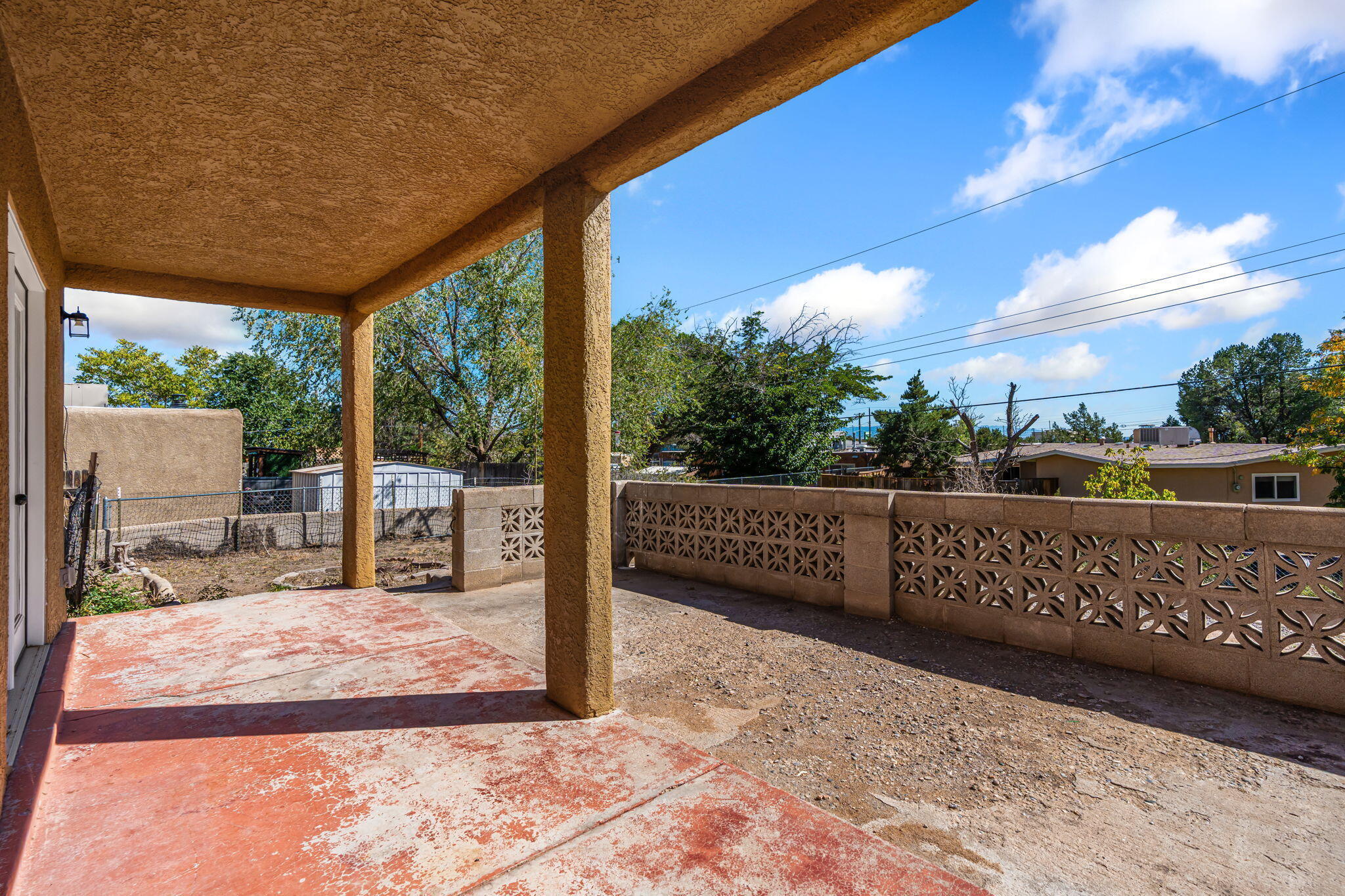 5608 Drake Avenue NW