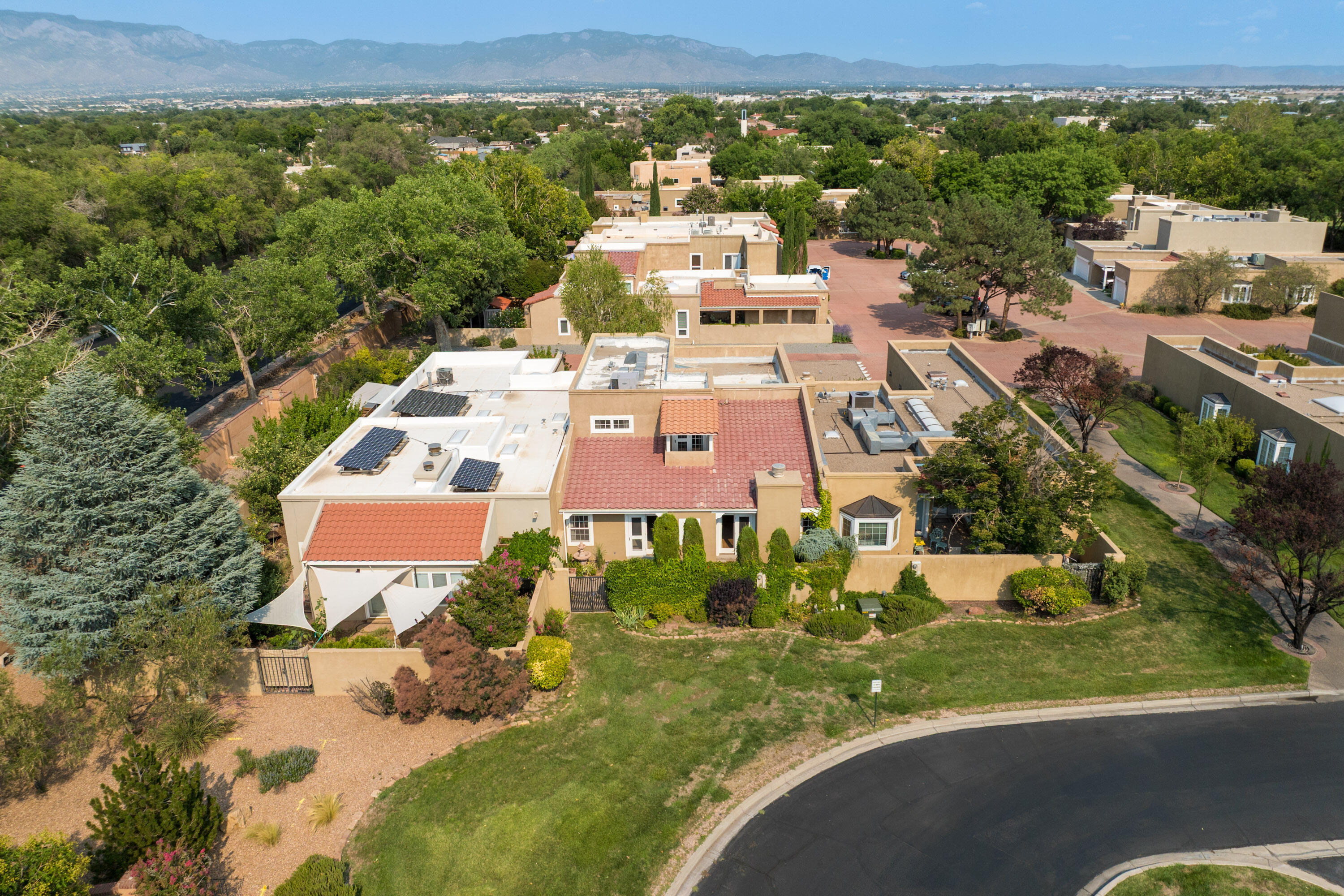 1509 Plaza Encantada NW