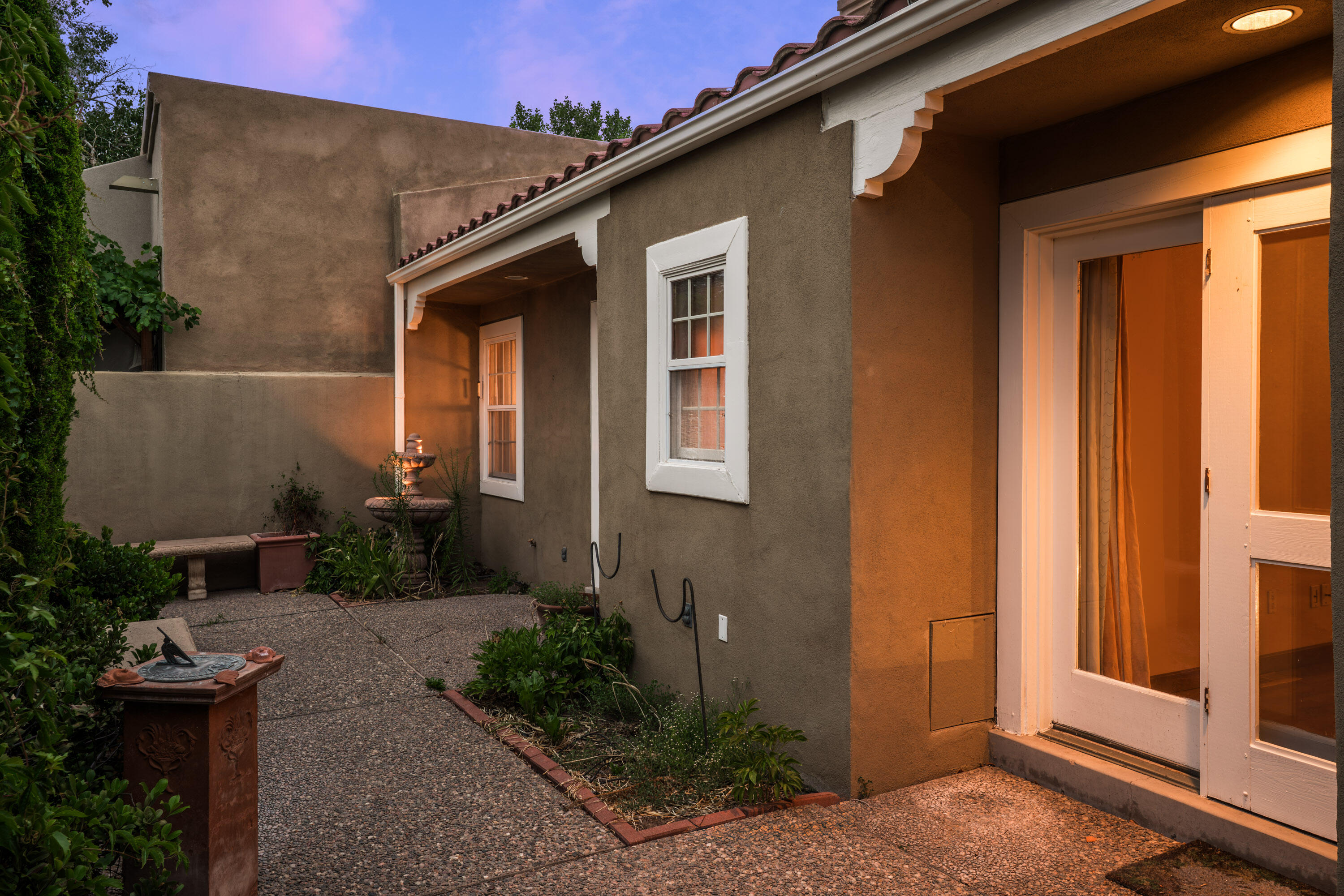 1509 Plaza Encantada NW