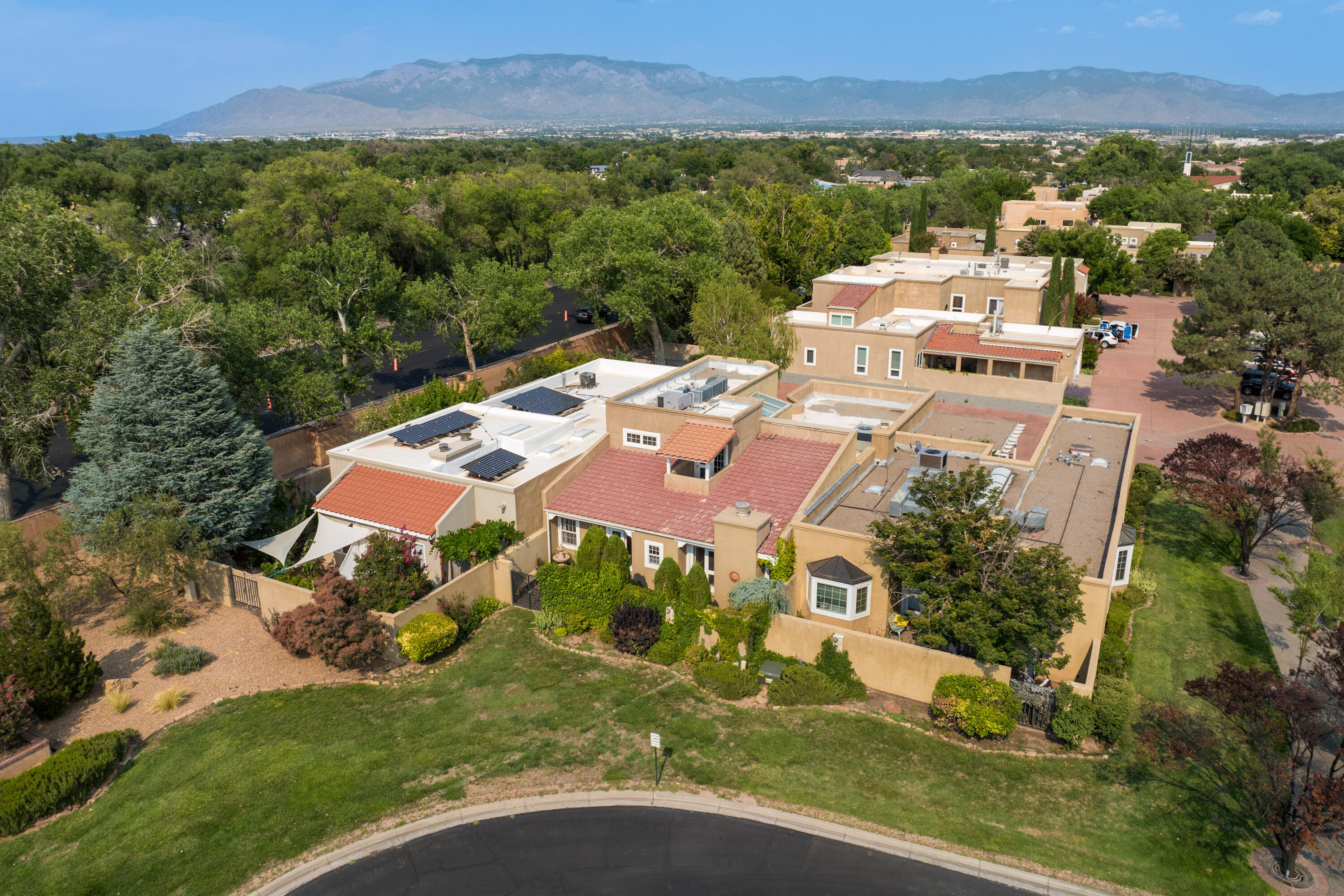 1509 Plaza Encantada NW