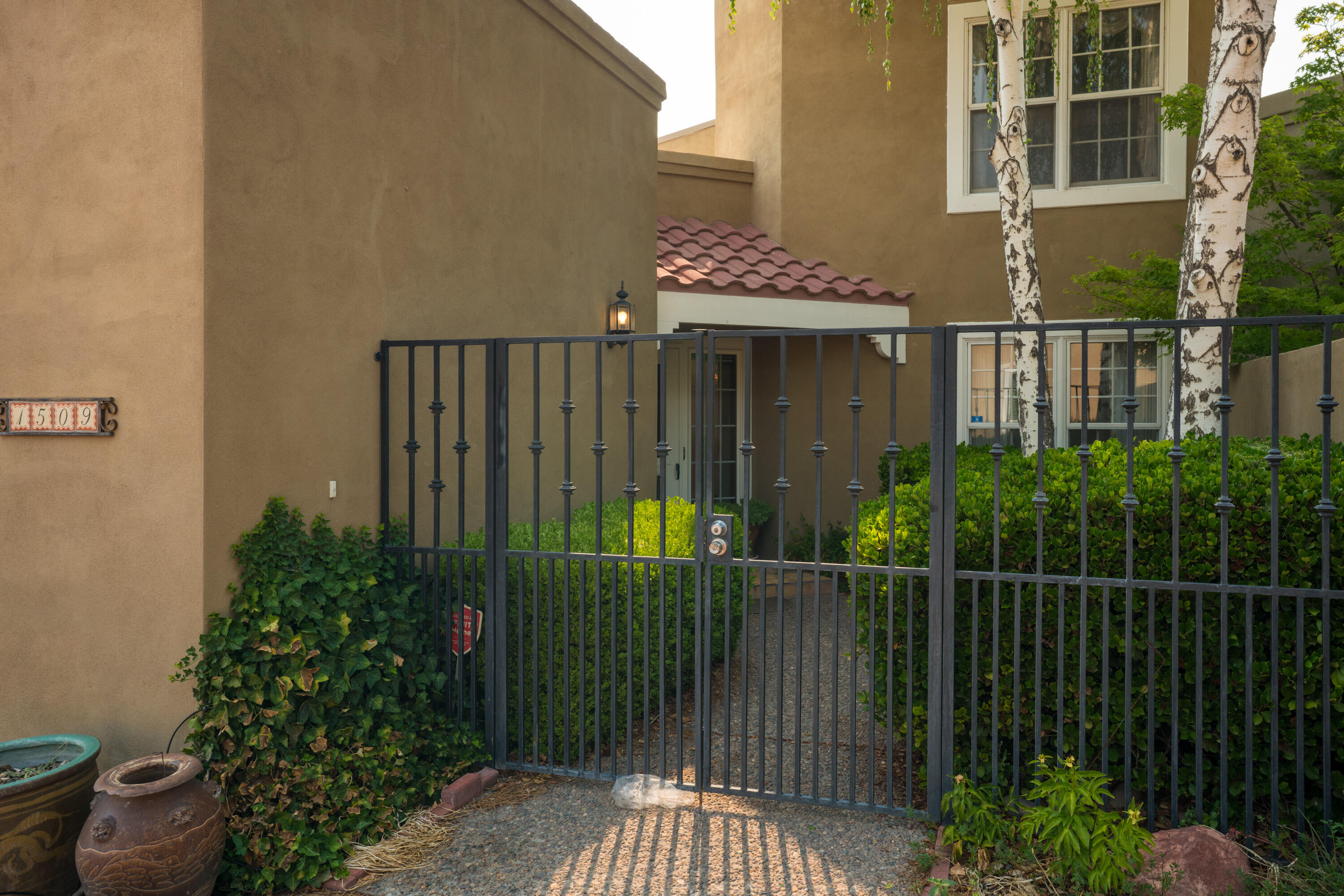 1509 Plaza Encantada NW
