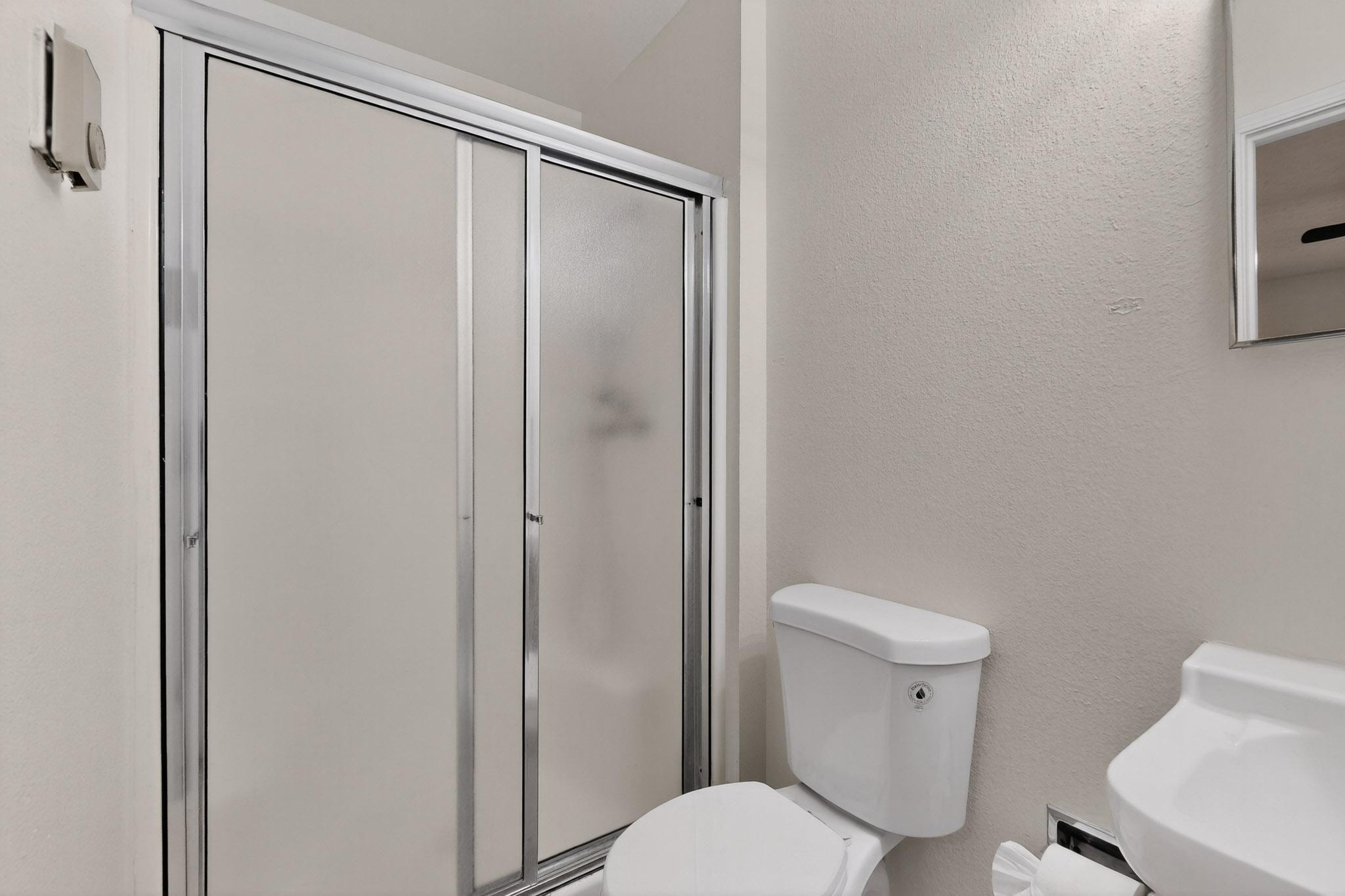 3325 Corona Drive NW