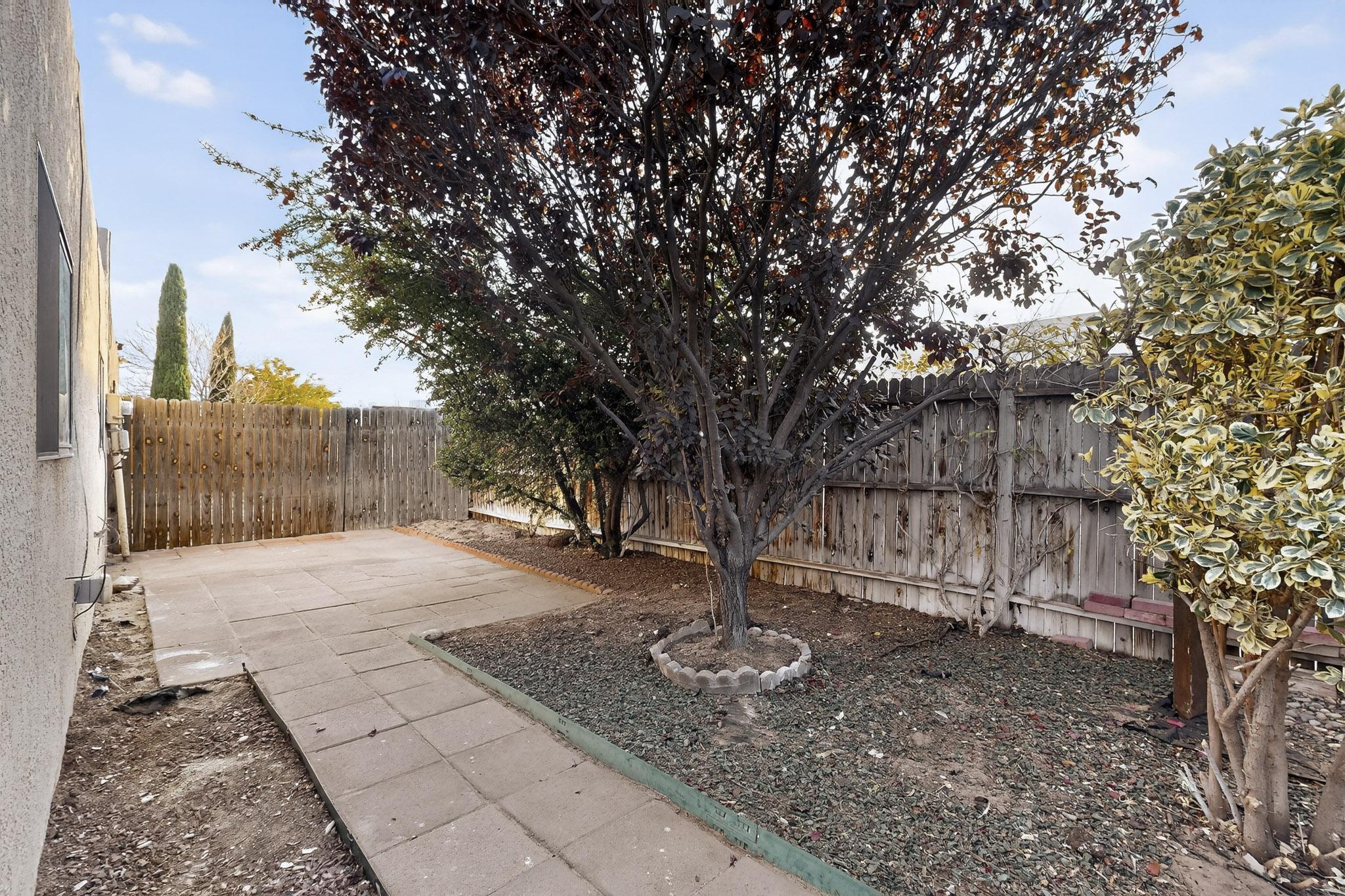 3325 Corona Drive NW