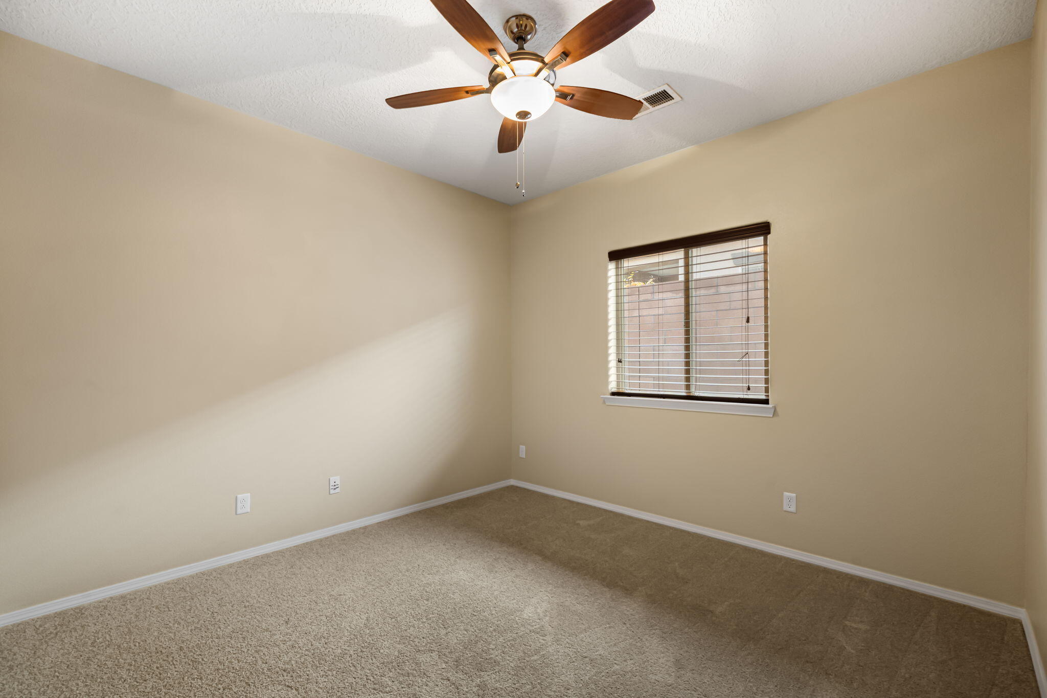 1628 Summer Breeze Drive NW