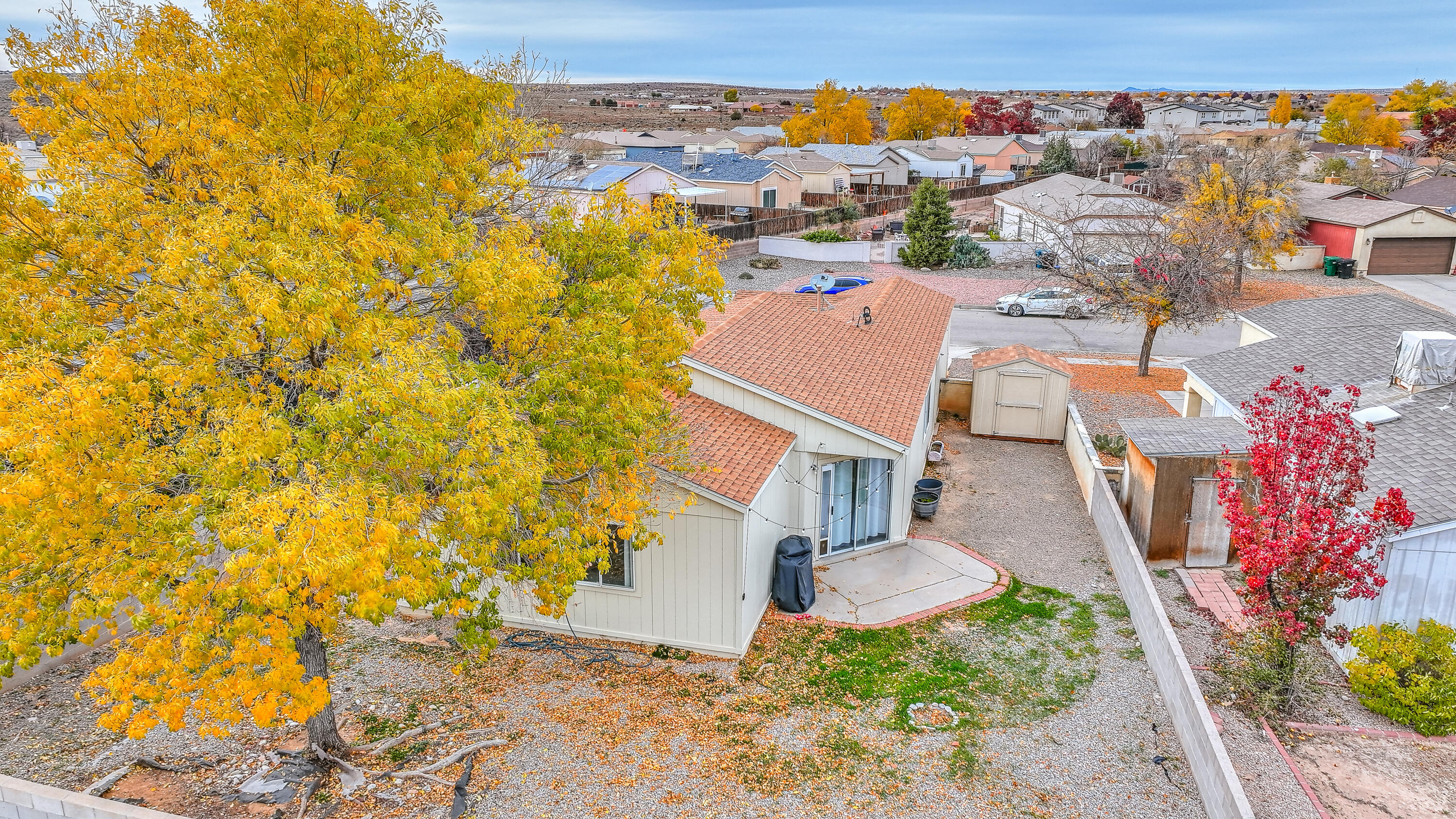 1062 Cactus Drive NE