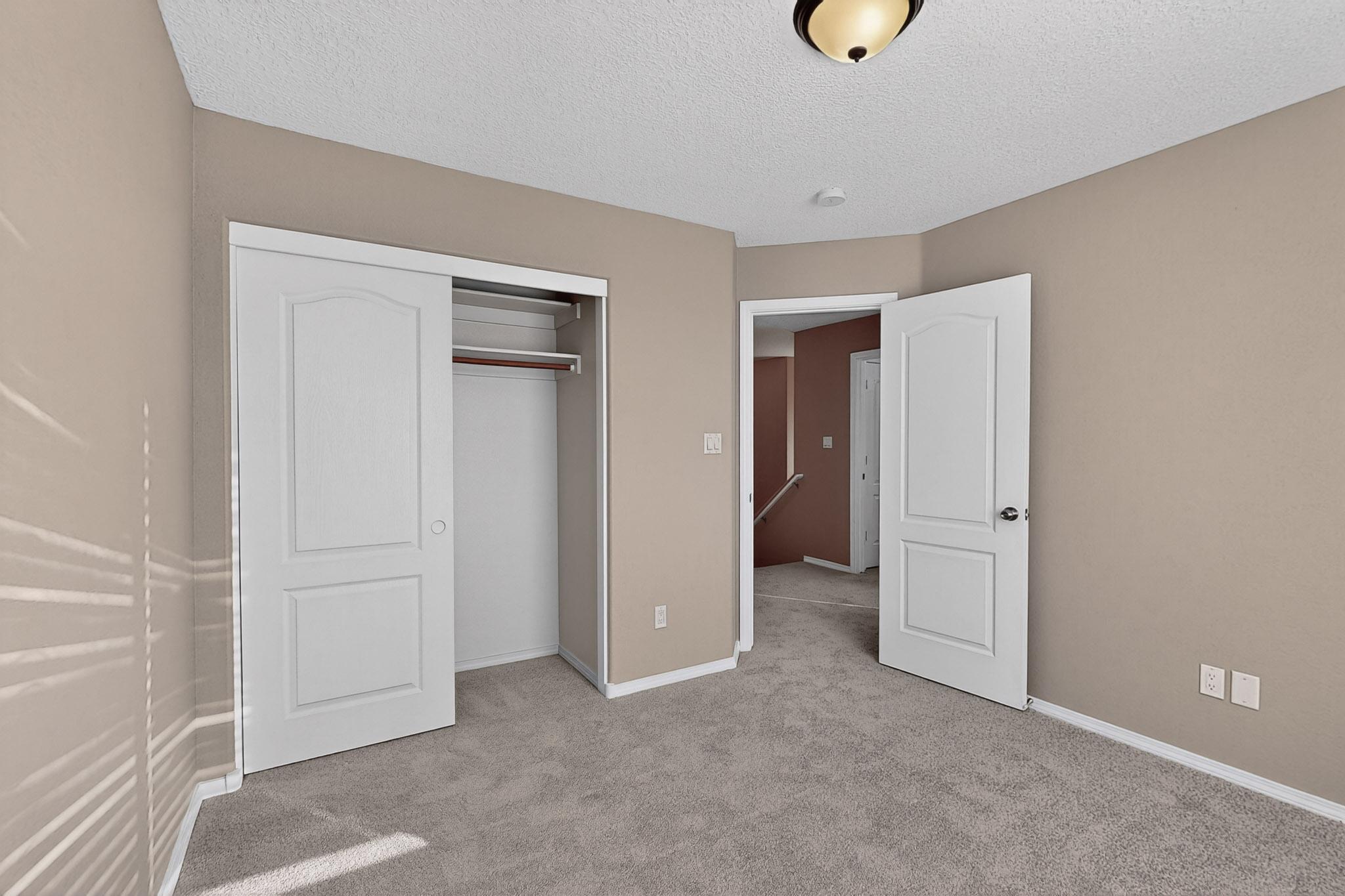 2229 CORTINA Loop SE