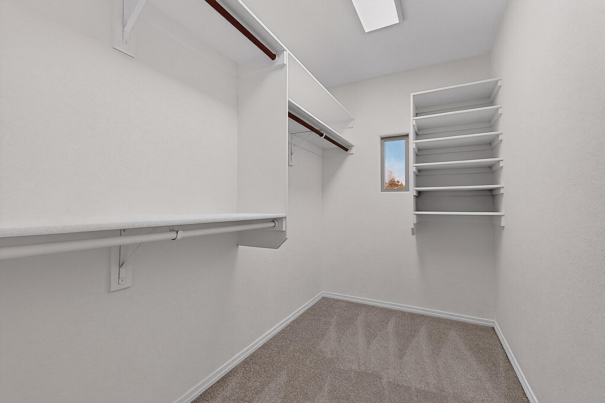 2229 CORTINA Loop SE