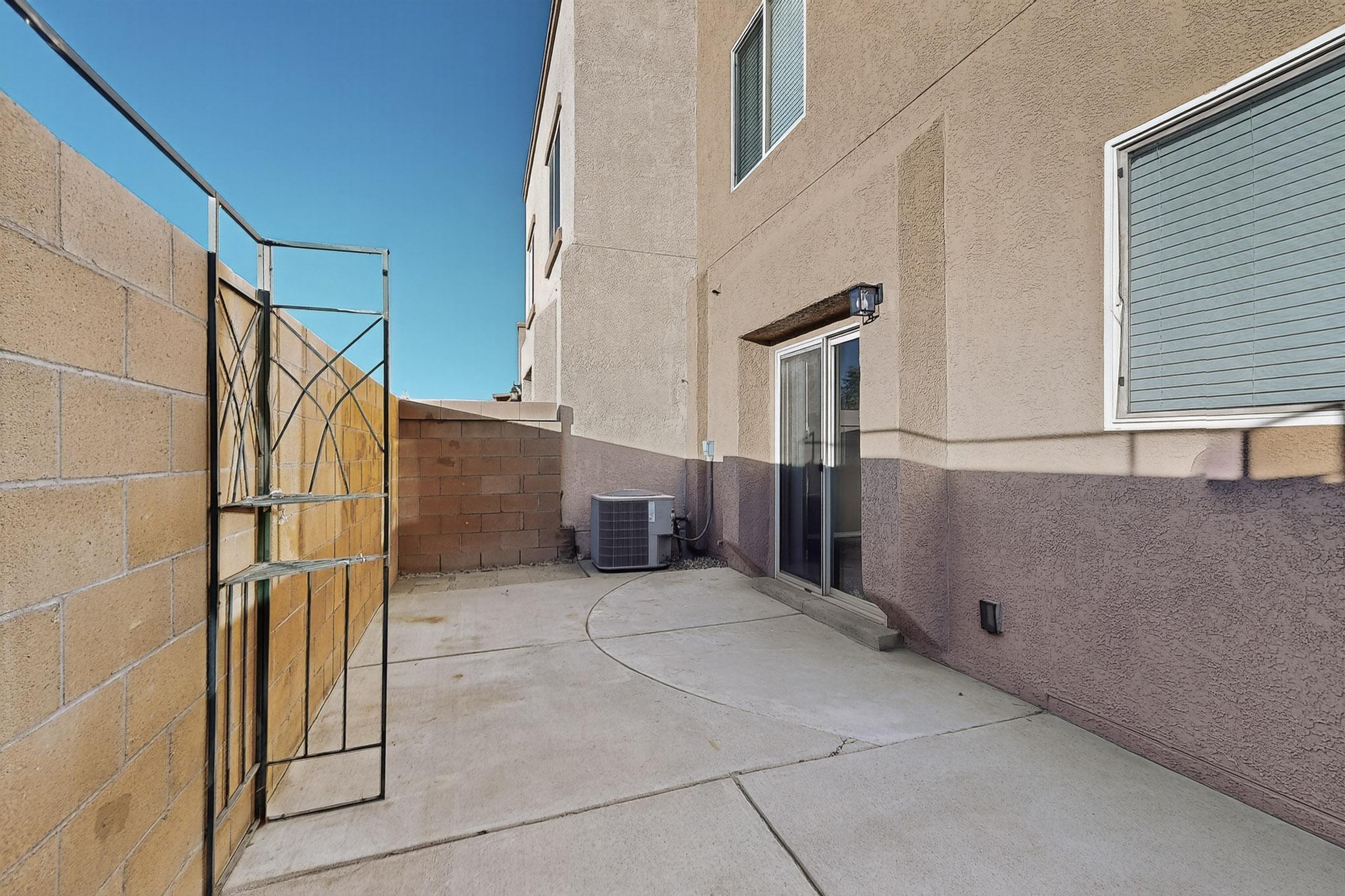 2229 CORTINA Loop SE