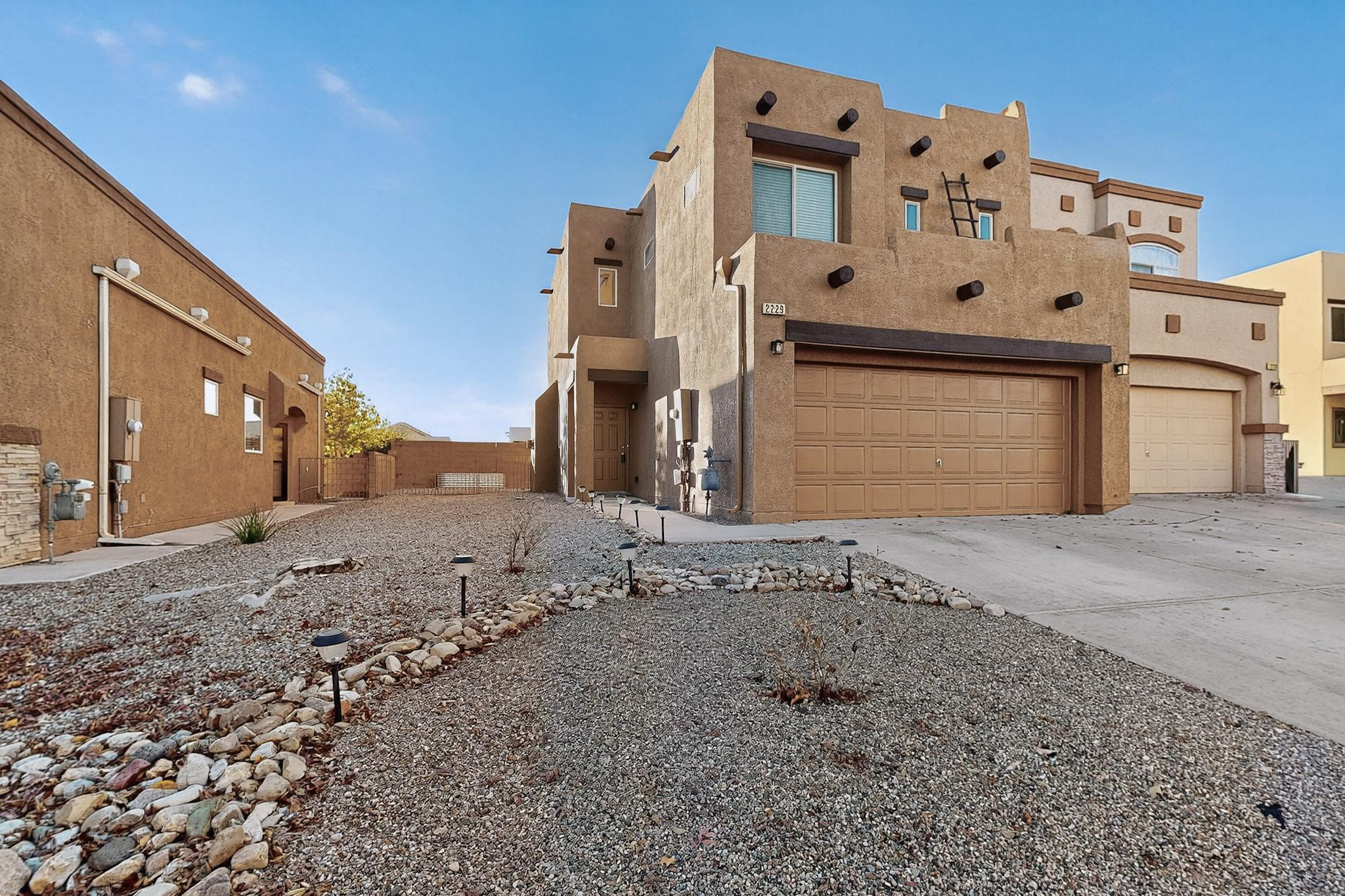 2229 CORTINA Loop SE