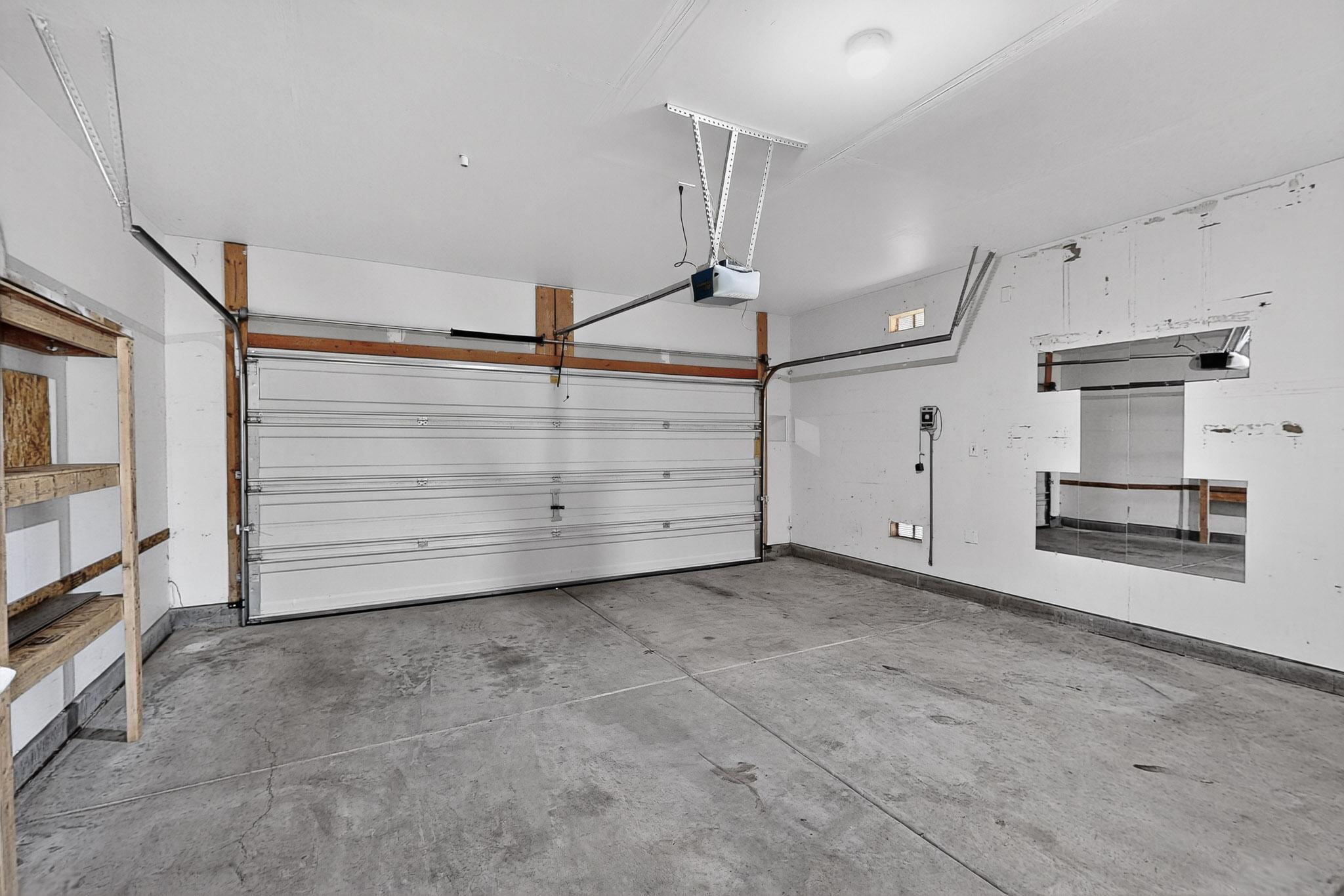 2229 CORTINA Loop SE