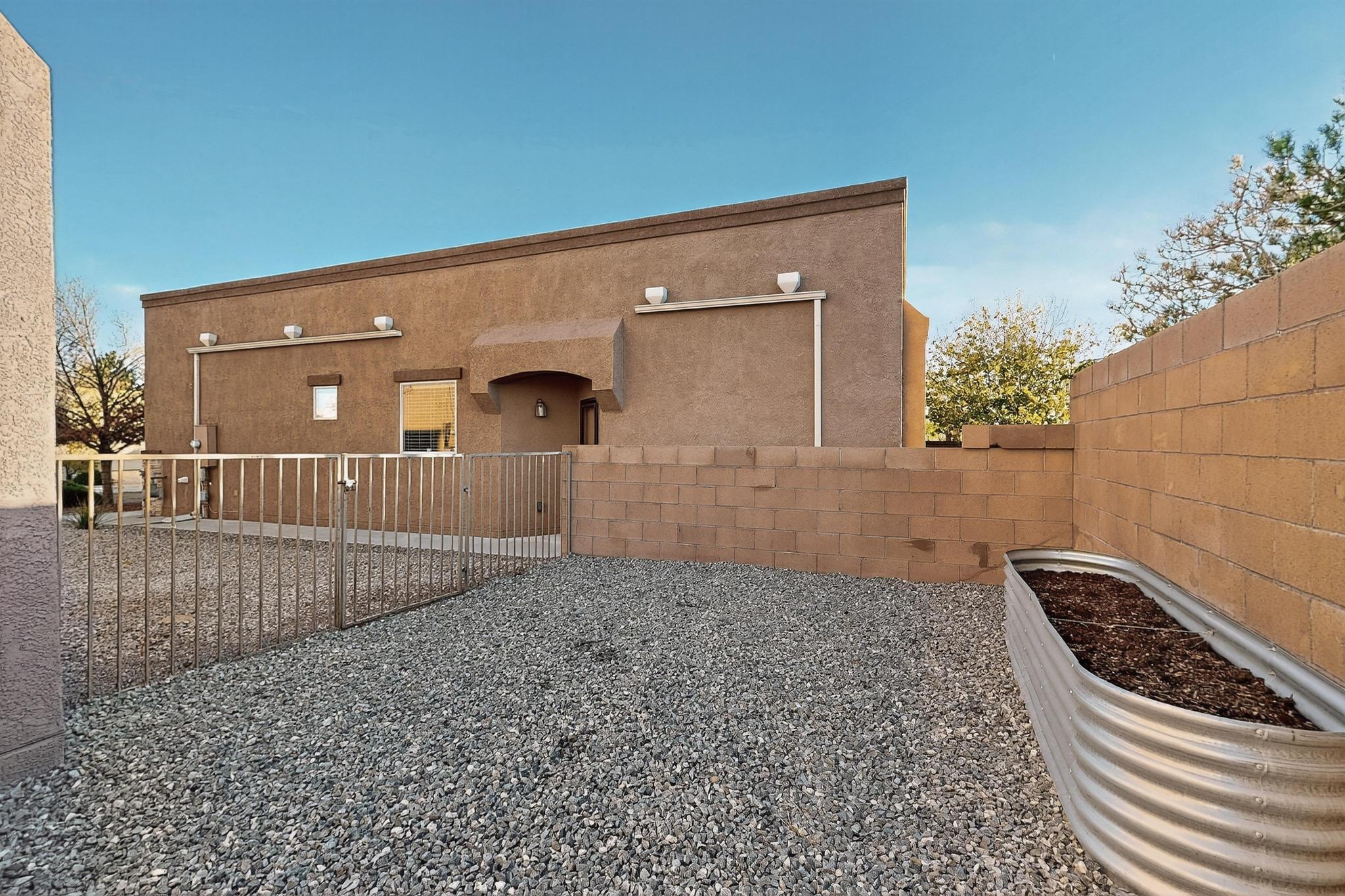 2229 CORTINA Loop SE