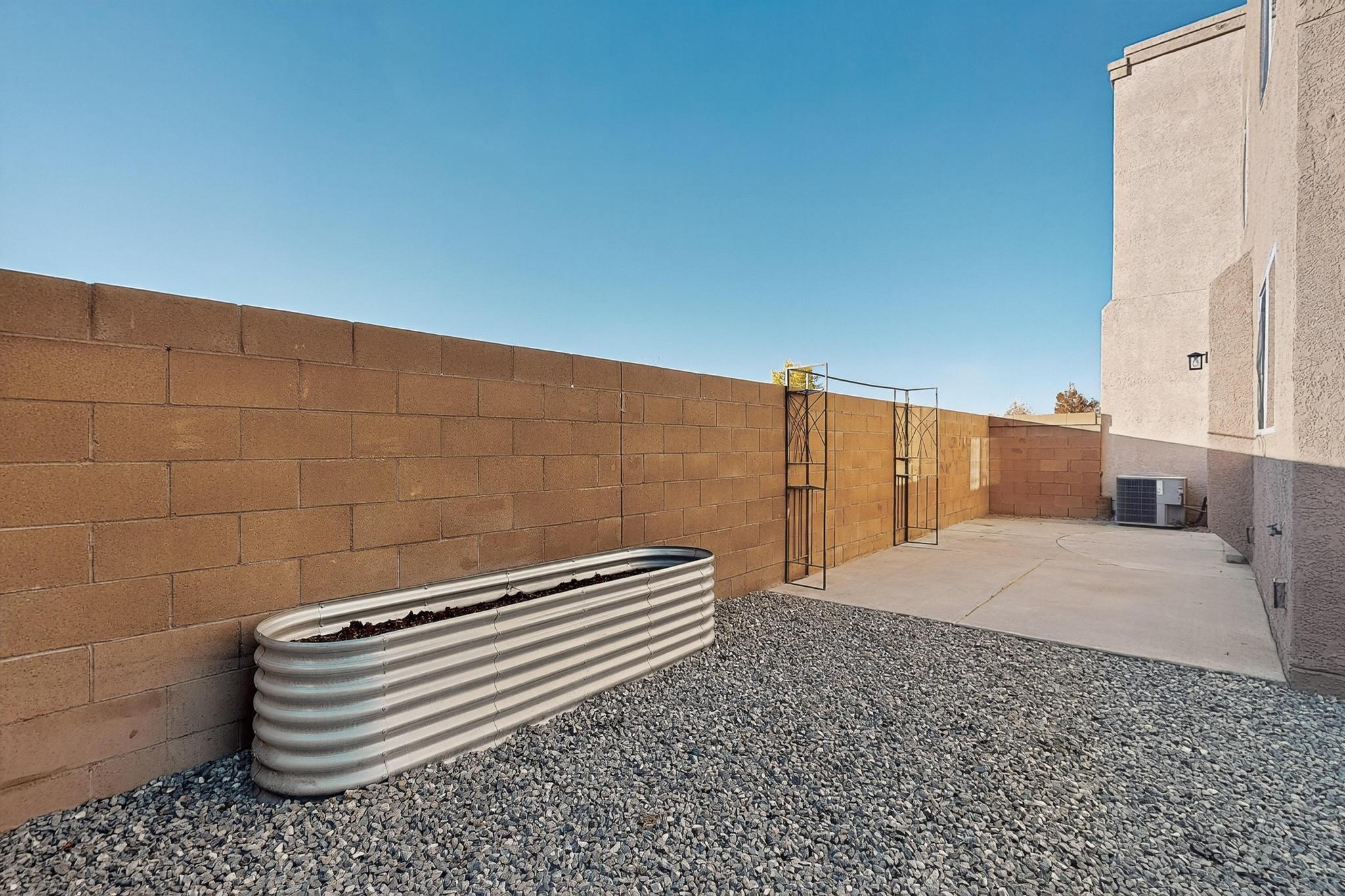 2229 CORTINA Loop SE