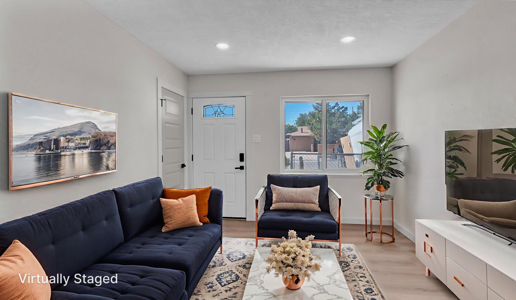 1146 Tomas Street SW