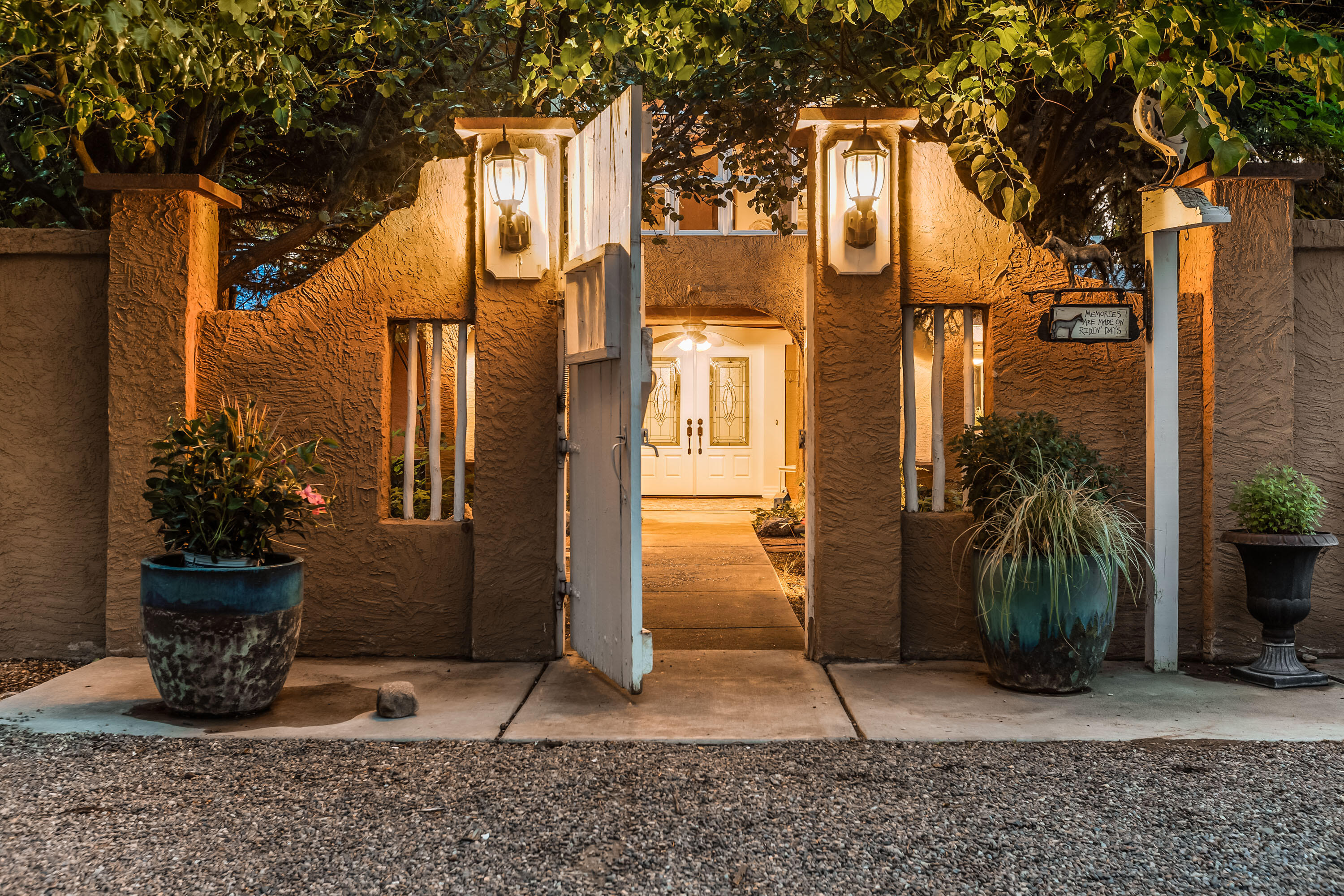 9707 Rio Grande Boulevard NW