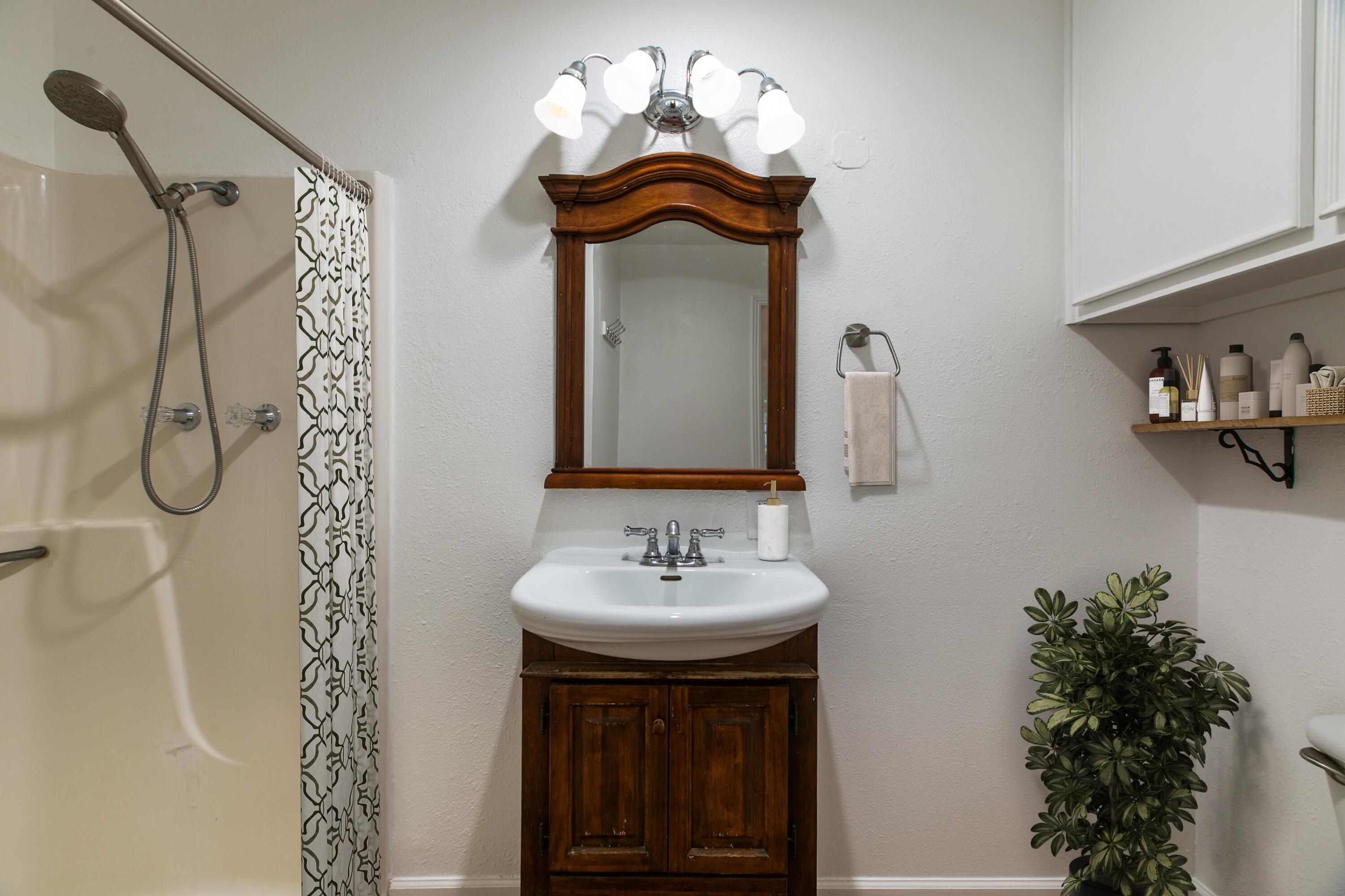 9707 Rio Grande Boulevard NW